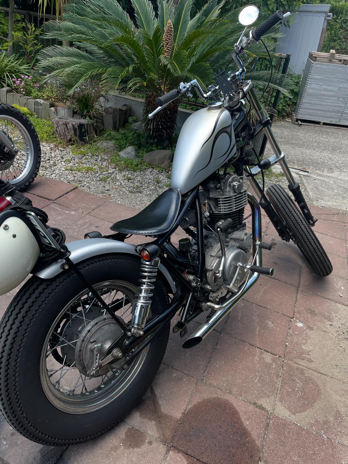 修理完了し納車しました。 安全運転で。? #sr400 #srカスタム #sr400 