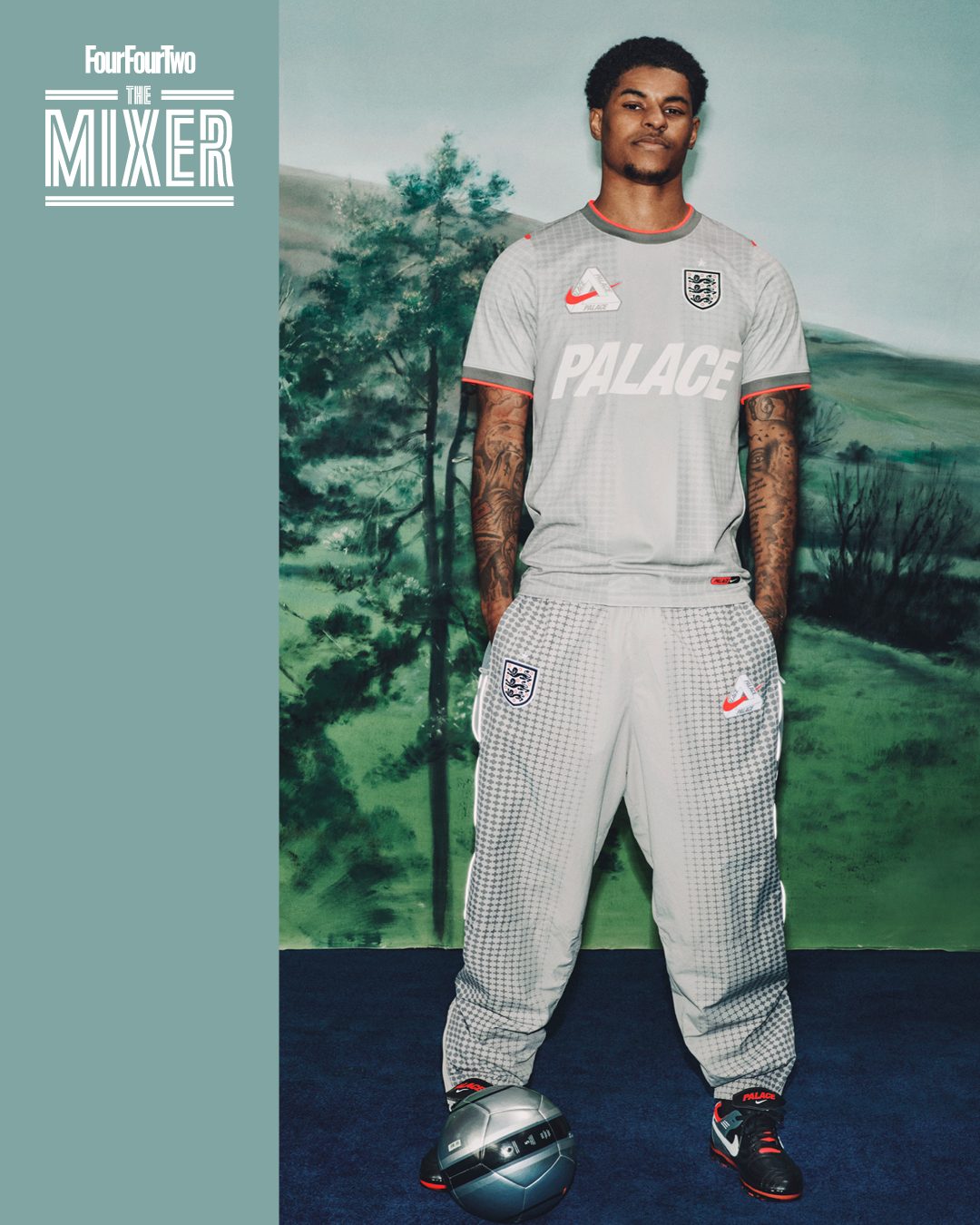 🦁 𝗧𝗛𝗘 𝗧𝗛𝗥𝗘𝗘 𝗟𝗜𝗢𝗡𝗦 𝗕𝗬 𝗣𝗔𝗟𝗔𝗖𝗘. 🤝🛹 Nike
