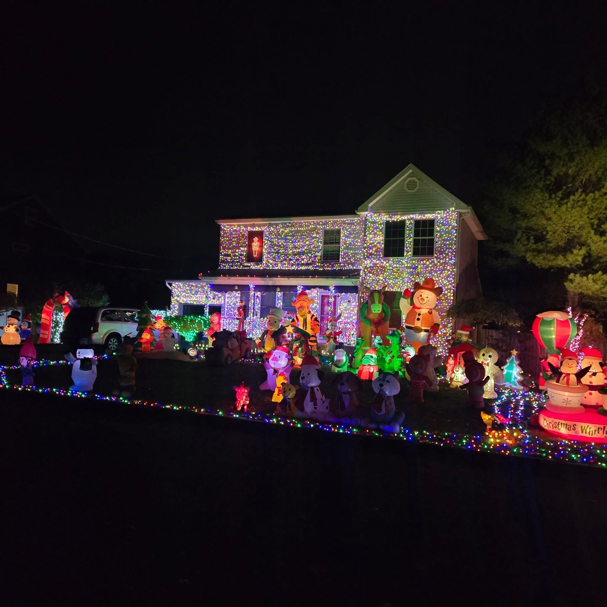 Christmas lights display at William Zayas' home