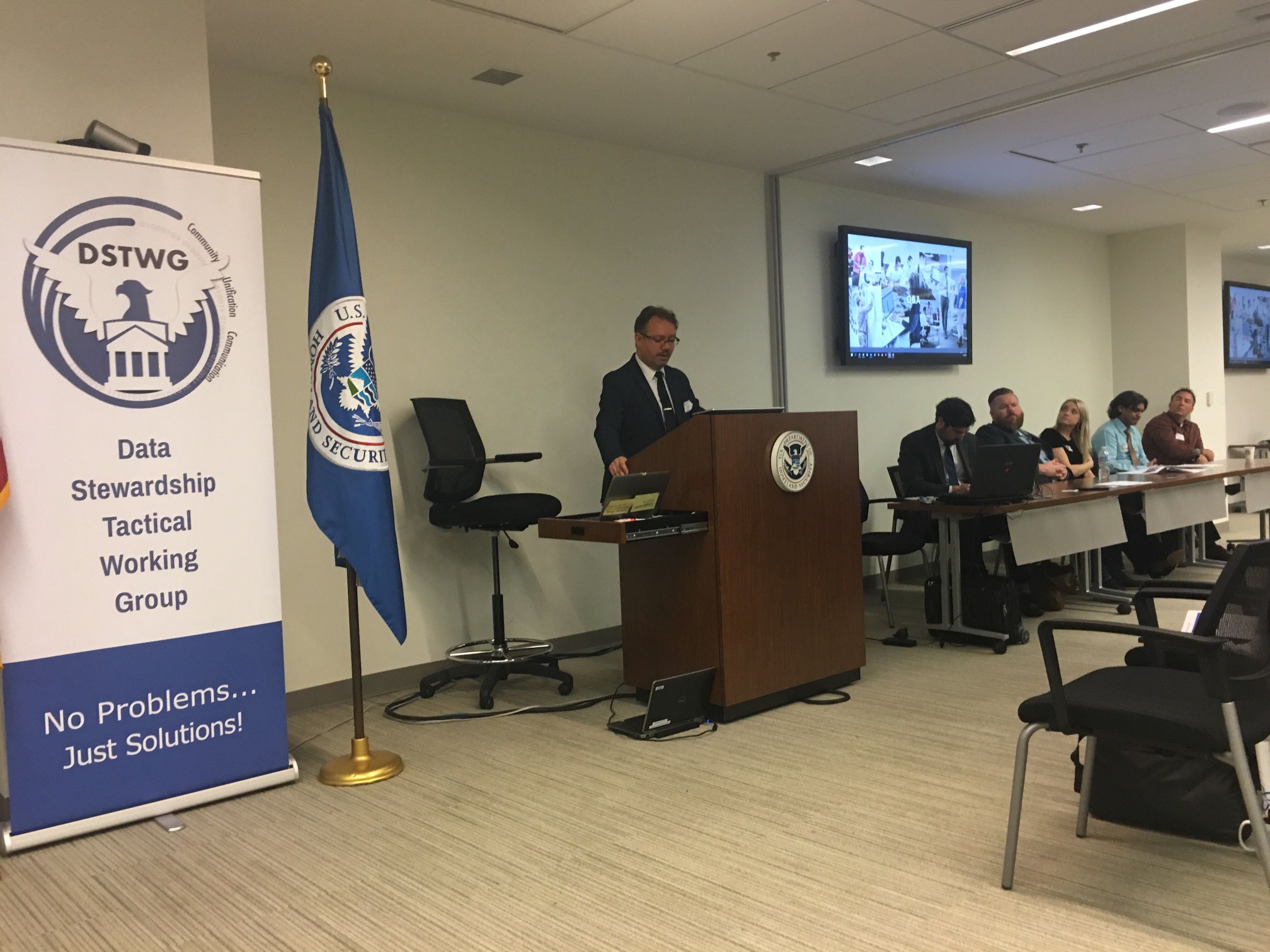 Our USCIS DID(it) team was... - Knight Point Systems, LLC | Facebook