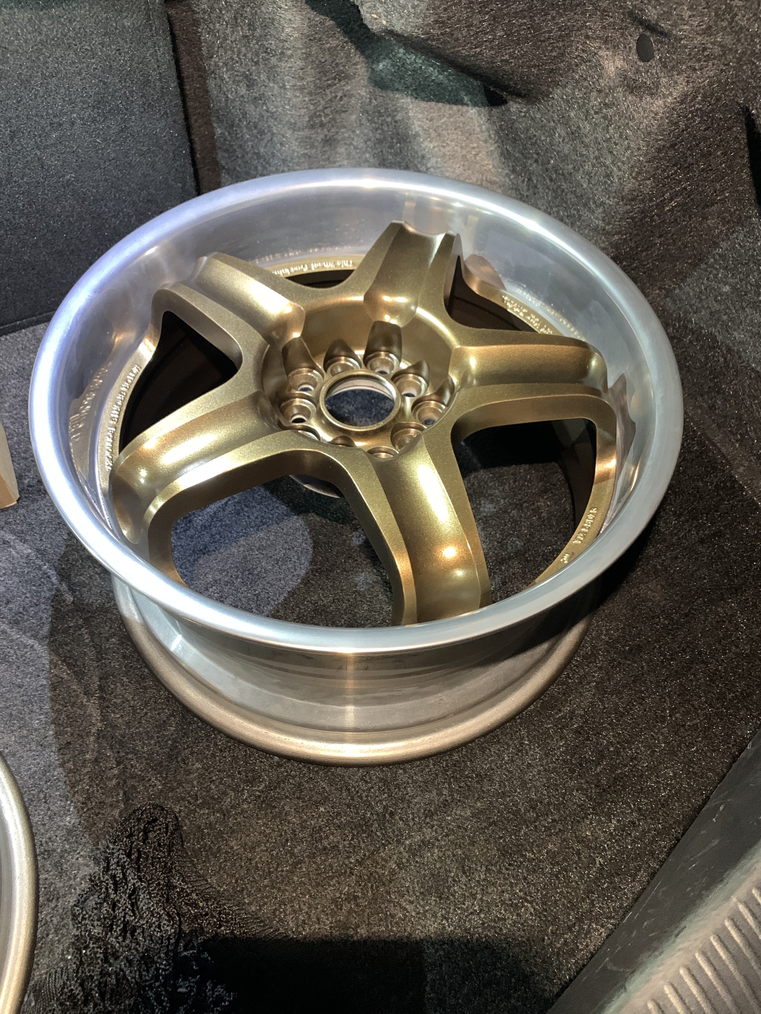 Set of 4 Aluminium Wheel Centre Rings 72.5-66.6mm Compatible with Audi
