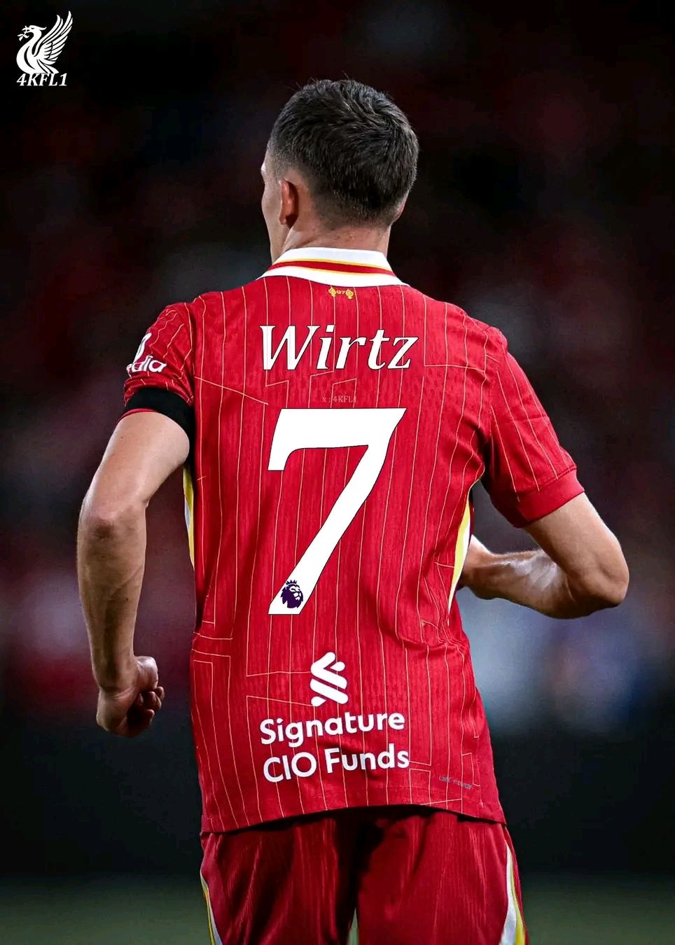 Wirtz in a long sleeve Liverpool Adidas shirt 🤌