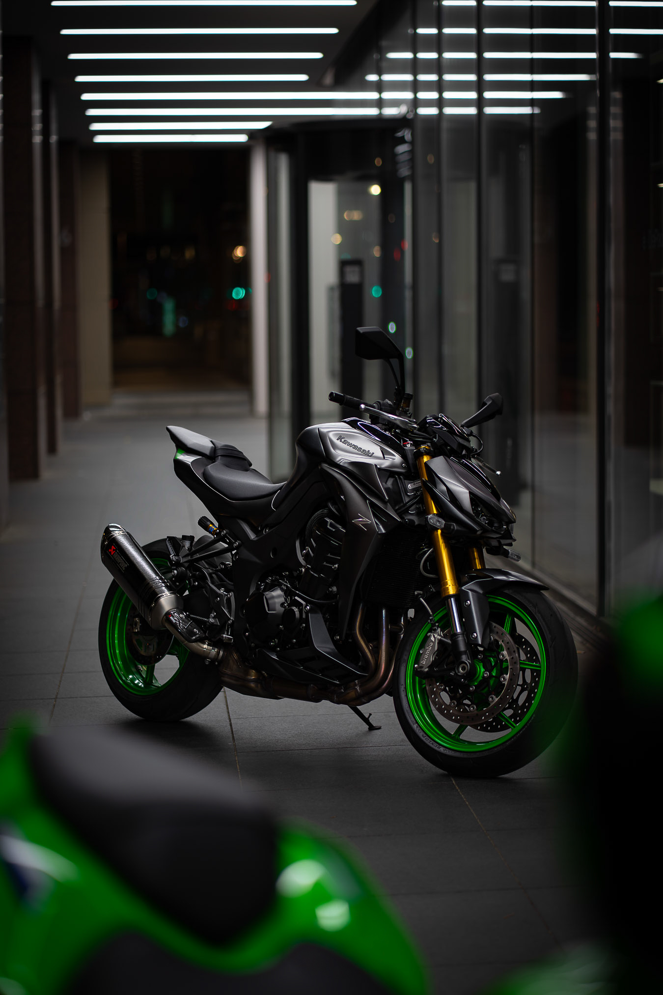 The Z1100 doesn't just look fantastic, it delivers the performance