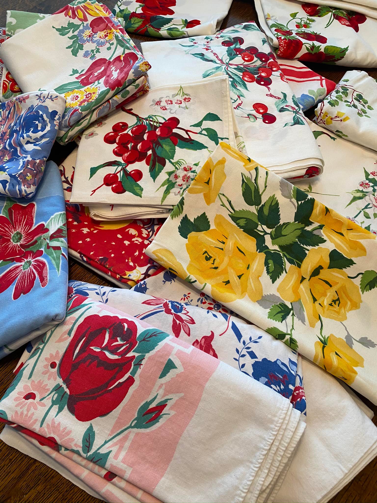 Wilendur made fabulous printed table cloths from the 1930 display picture 1