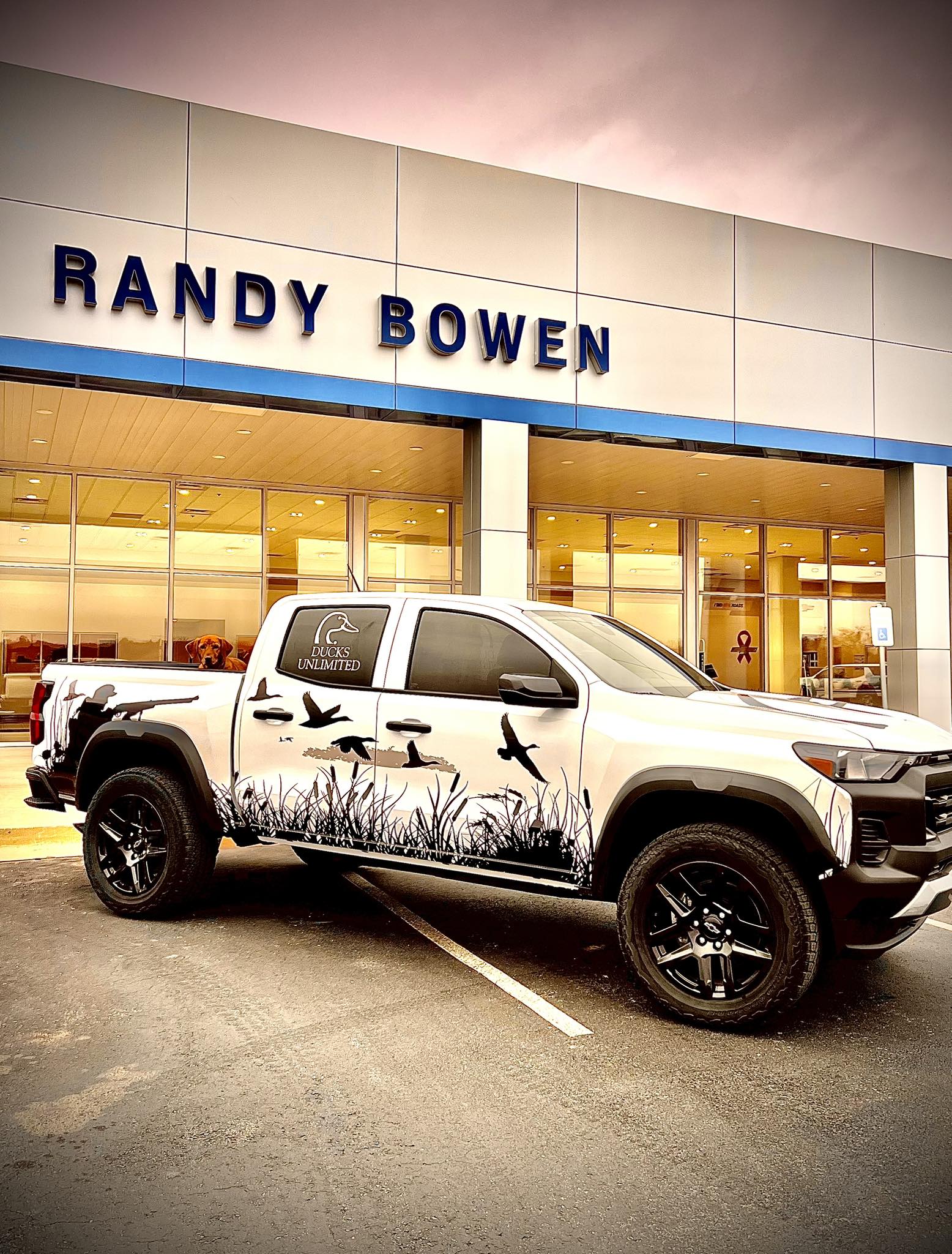 Randy - 🚨 RAFFLE ALERT! 🚨 Check out this 2025 Chevrolet Colorado 🛻🔥 ...