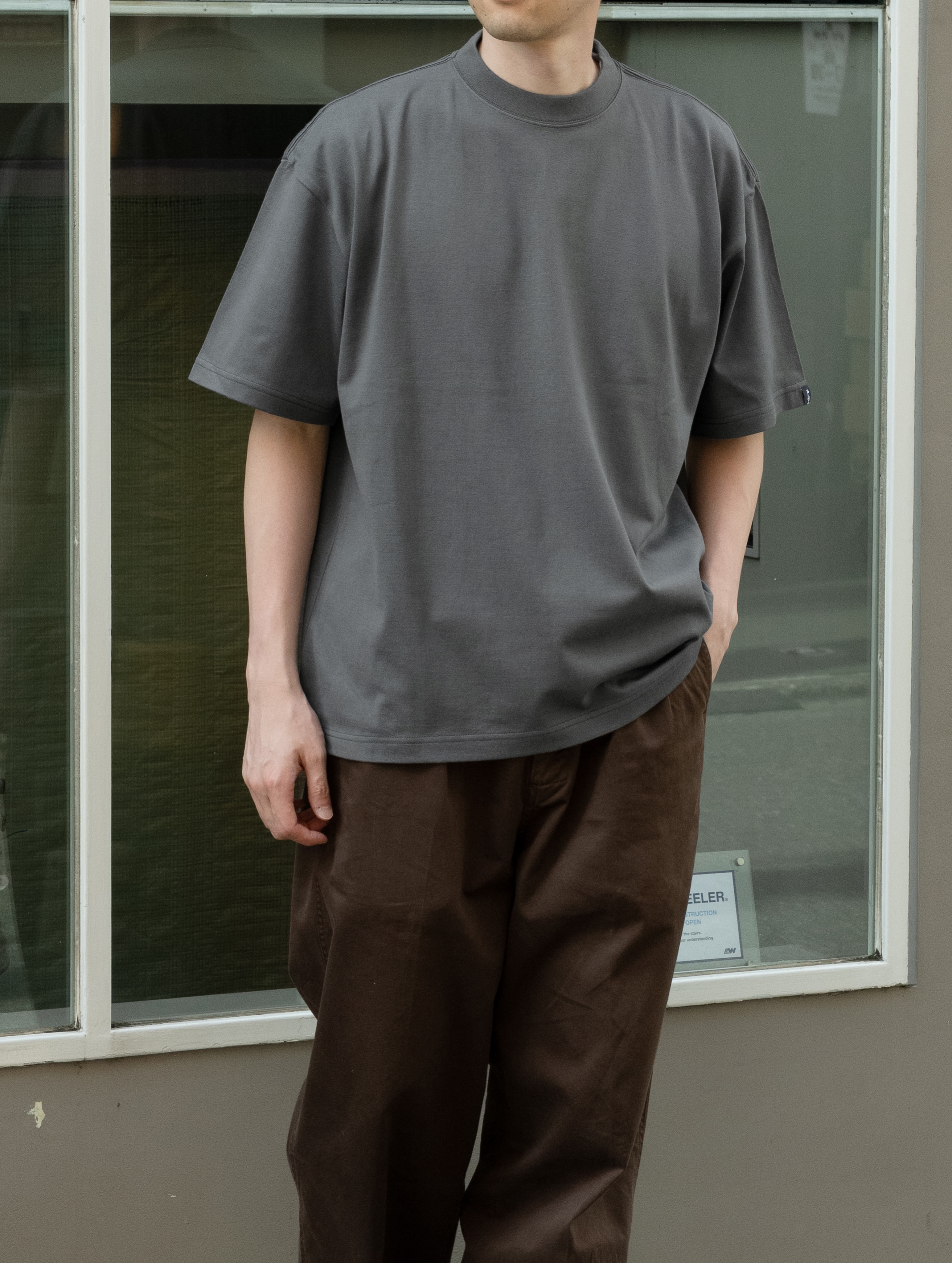 LW326リラックスフィットTシャツ』 今年の限定色として、豊富なカラー