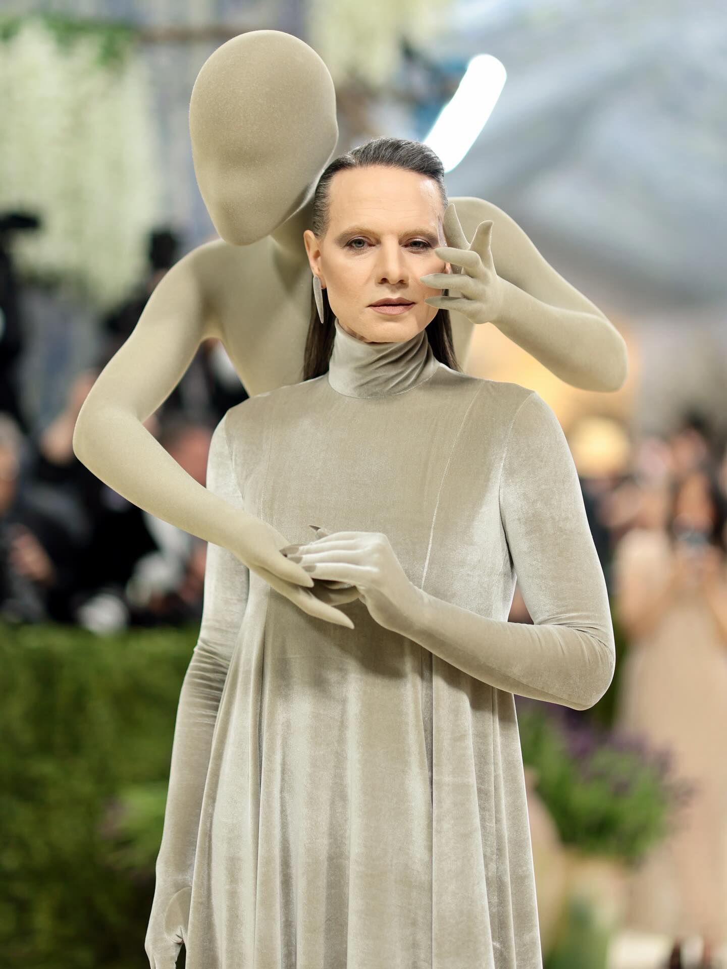 ashley alban black dress Broadway producer and fashion tastemaker Jordan Roth channels the vibe of a living sculpture at his eighth Met Gala in custom Robert Wun. #JordanRoth #MetGala #MetGala2026 Photos: Getty Size:IT 36 - US 5.5 40-off-bestsellers-aug25 Long dress with sheer