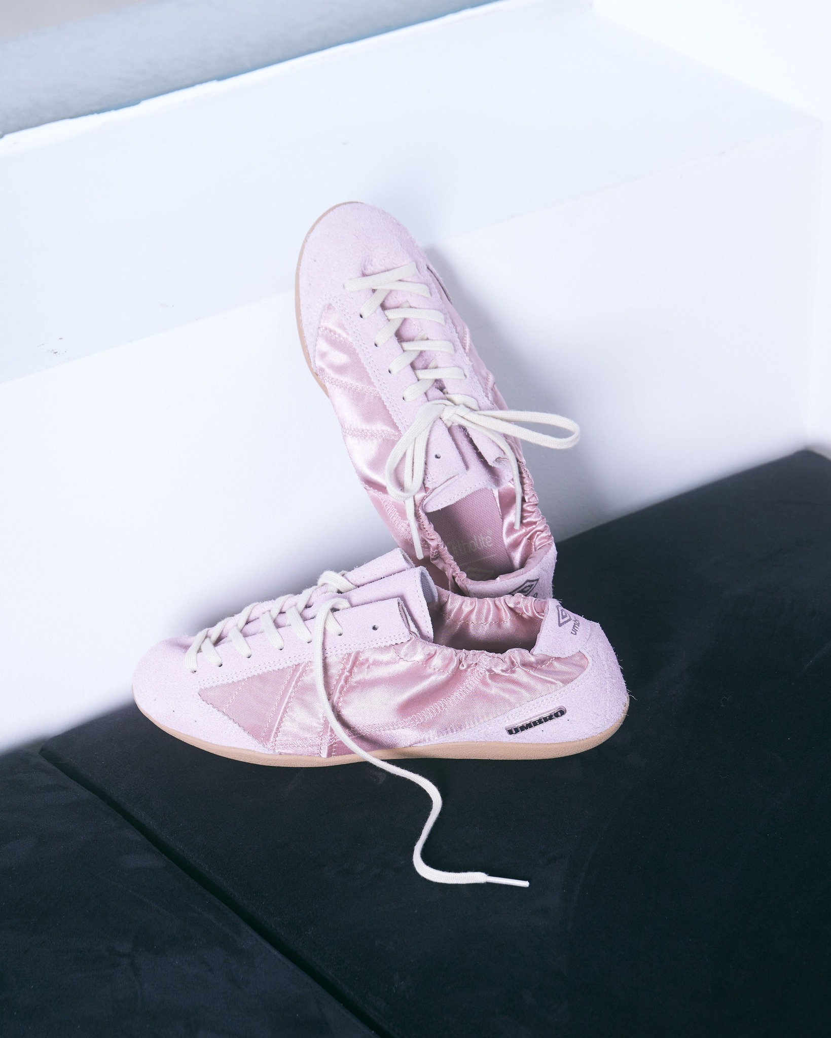 Umbro - Designed by Asahi Hamada UMBRO X TREASURE ASAHI 2026. 04 