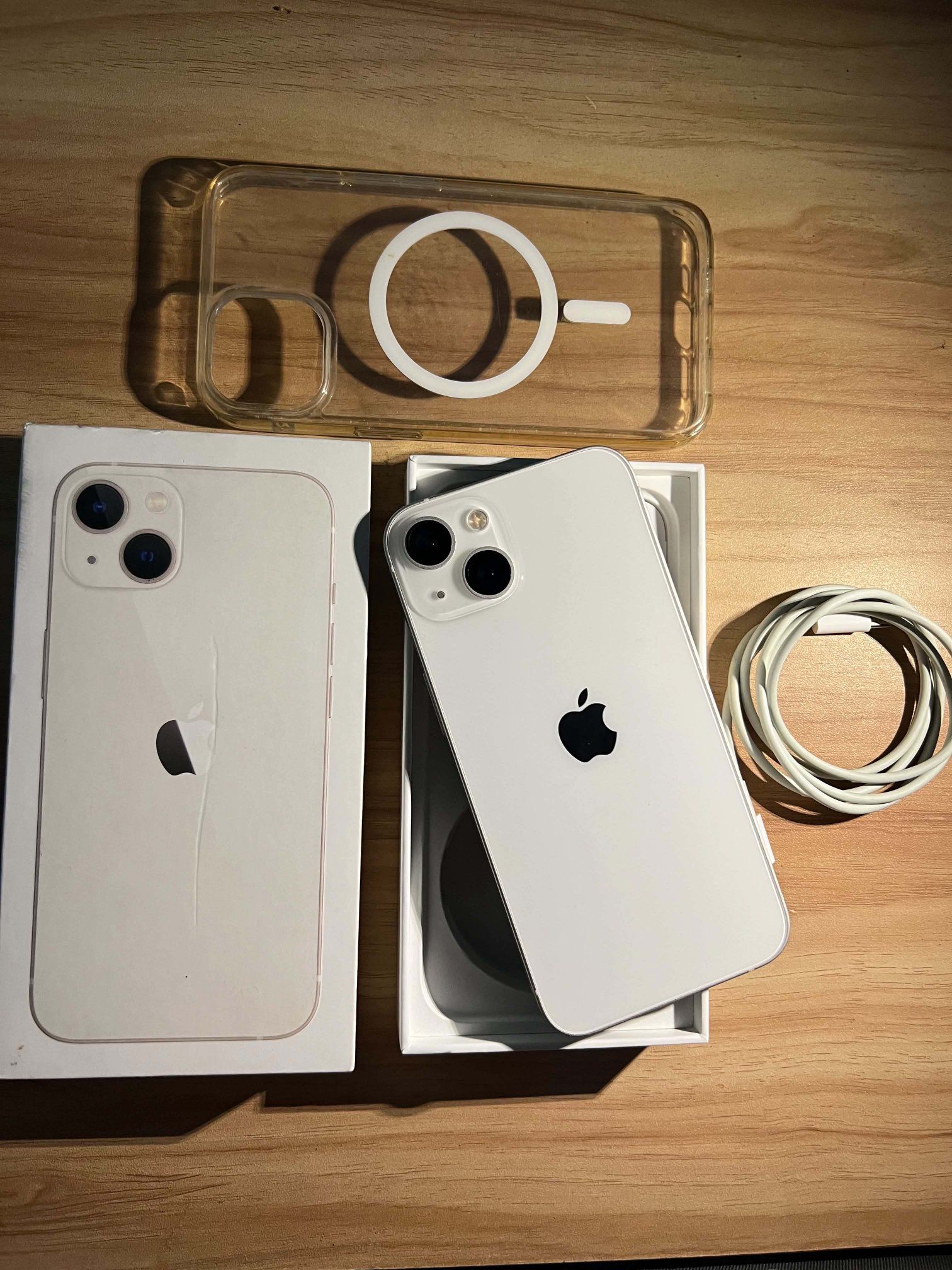 FOR SALE!! Iphone 13 128gb (starlight) - 85% original battery - zp