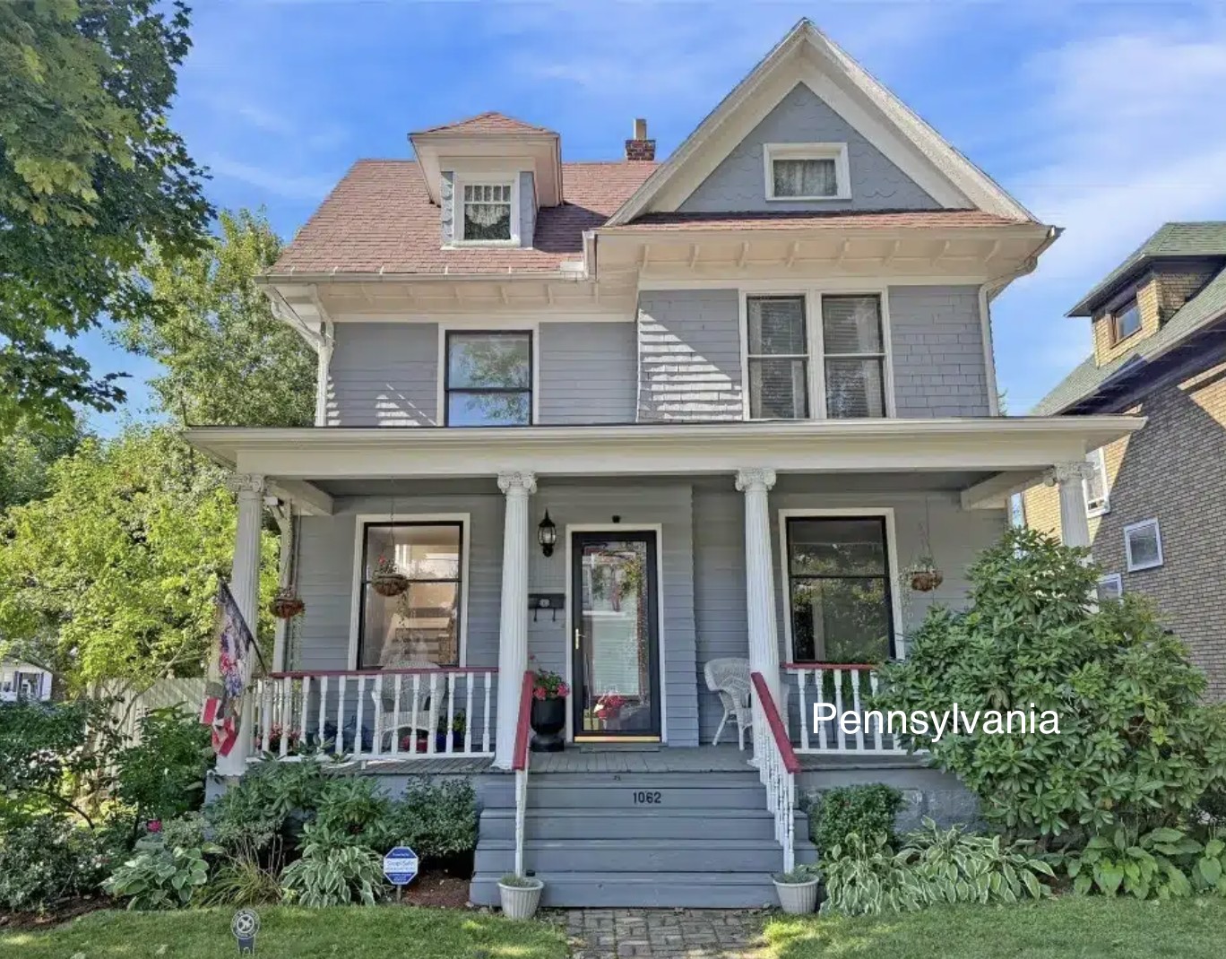 Old Houses Under $100K | Classic c.1890 #Pennsylvania Residence with ...