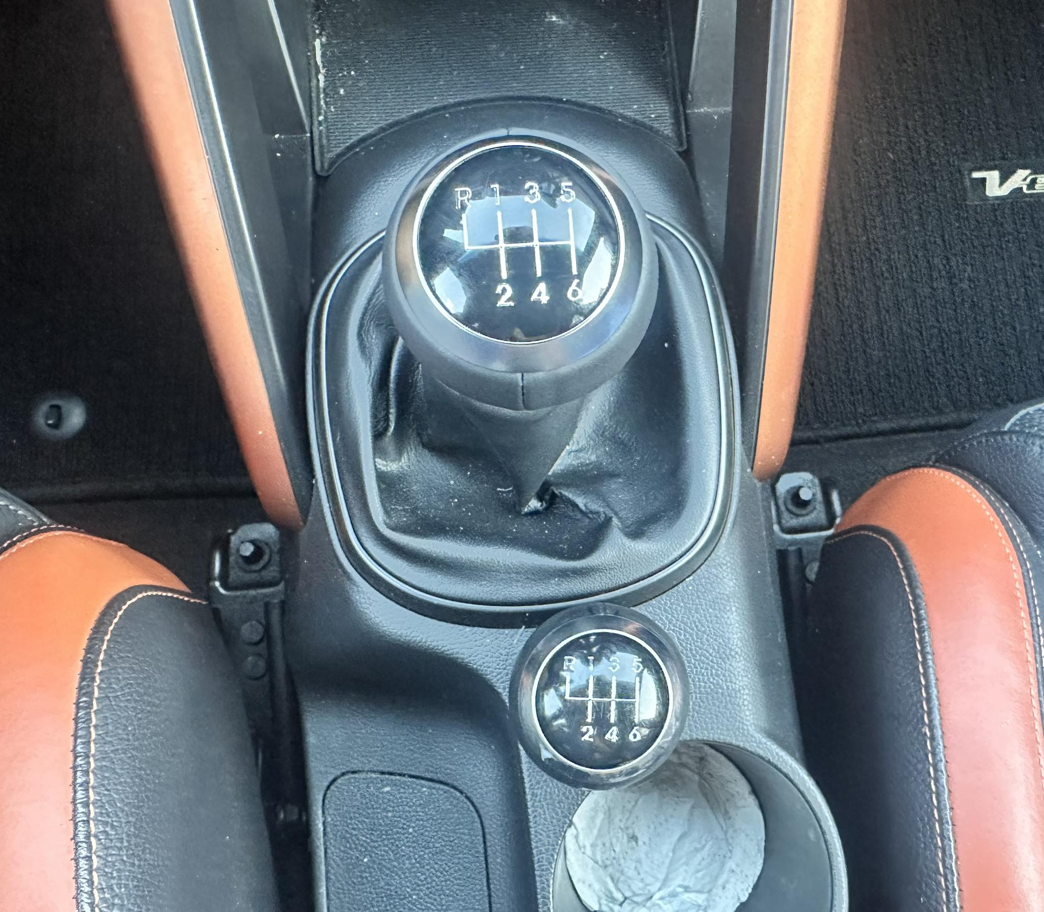 TOM’S Carbon Fiber Shift Knob For 12-21 86/FRS & BRZ
