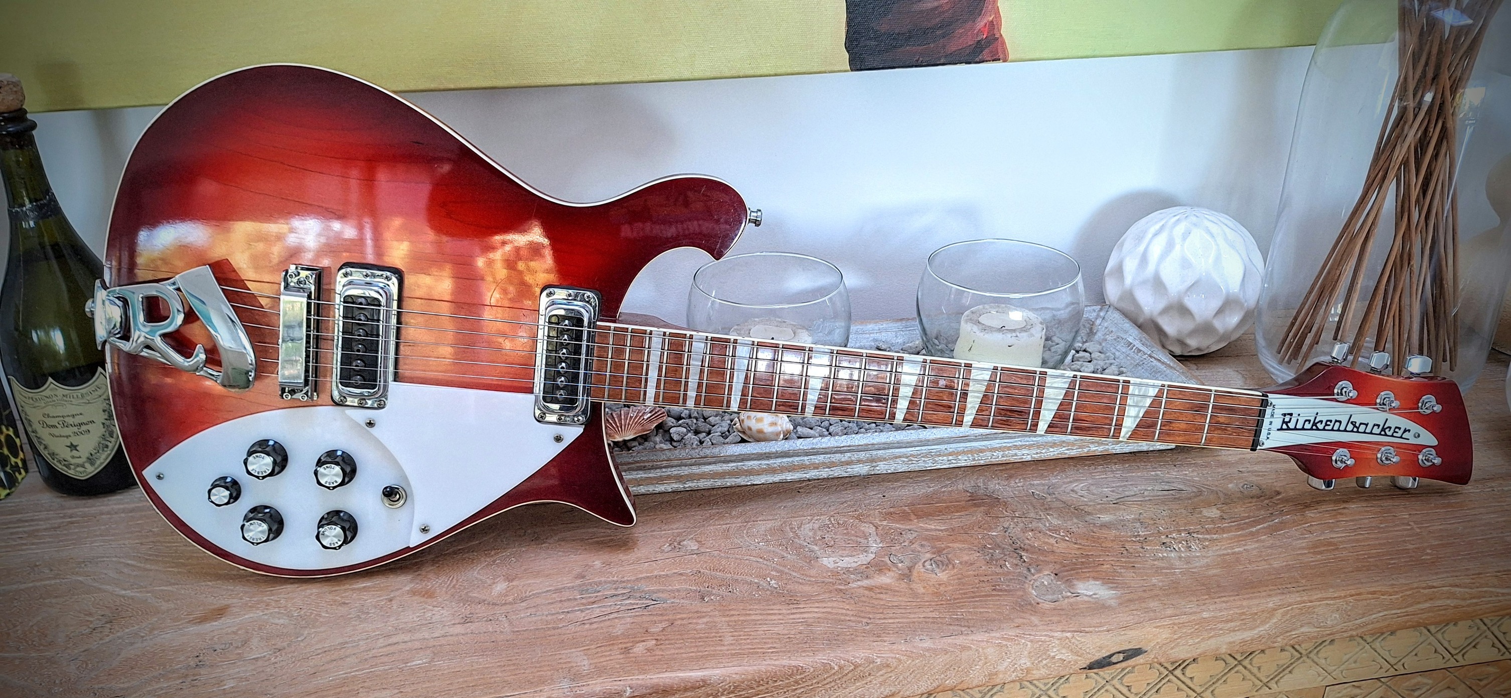 Rickenbacker 620 Fireglo The 620 is one of the most striking 