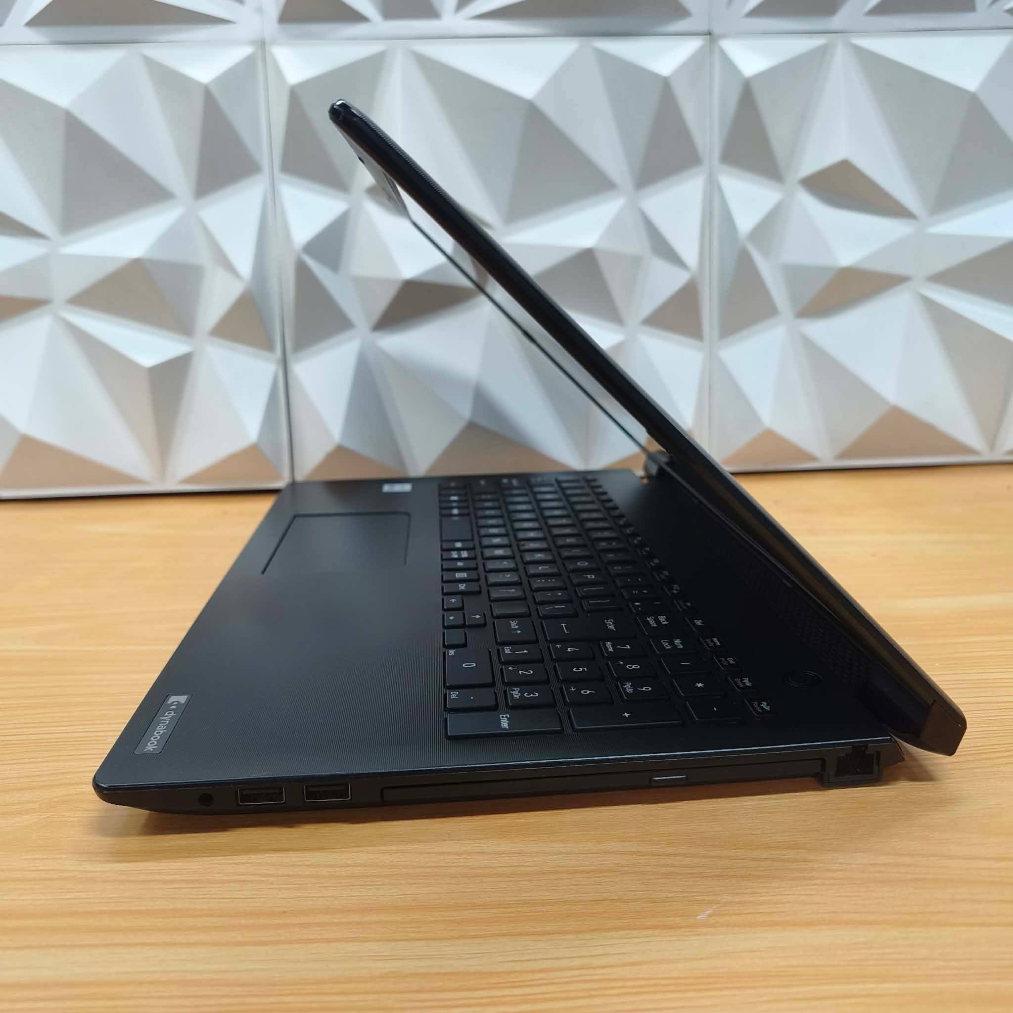Toshiba Laptop Model: Dynabook BJ65/FS 15.6