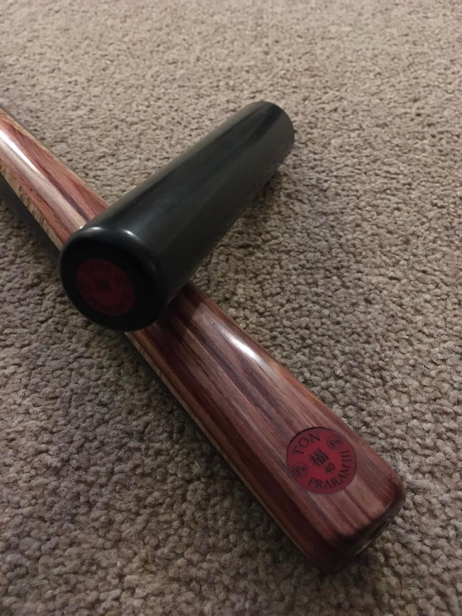 Rare early Omega DPK cue