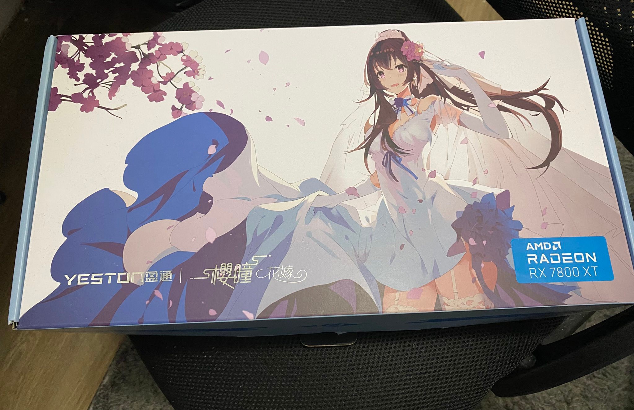 Selling rx 7800 xt yeston sakura gpu