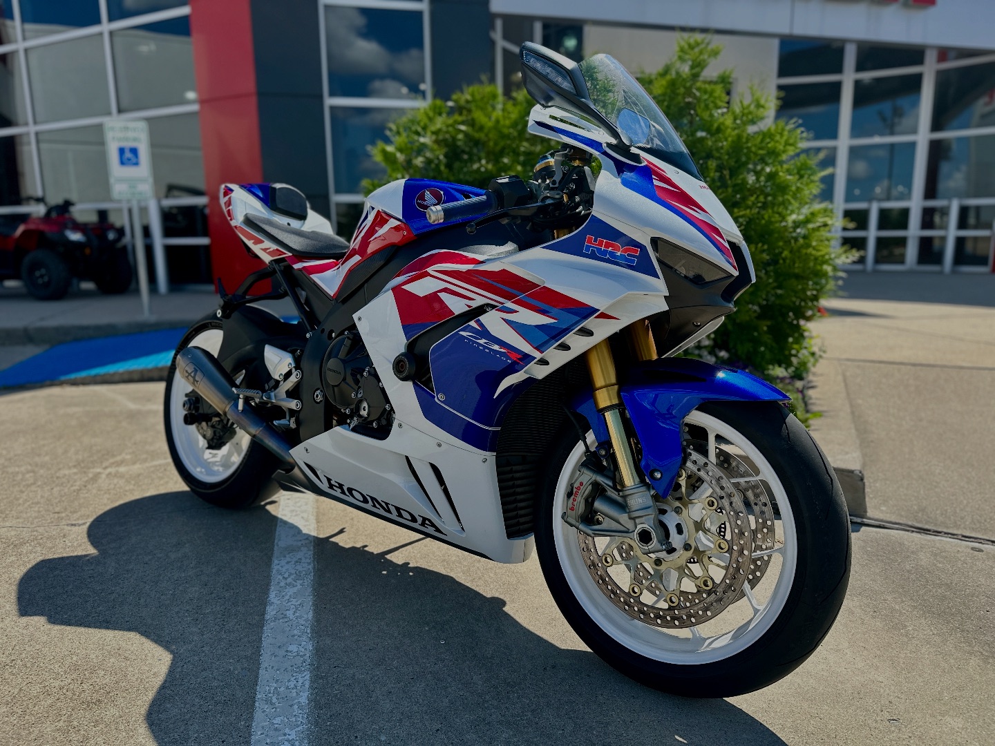 Another look at the 2022 Honda CBR1000RR-R This 30th Anniversary