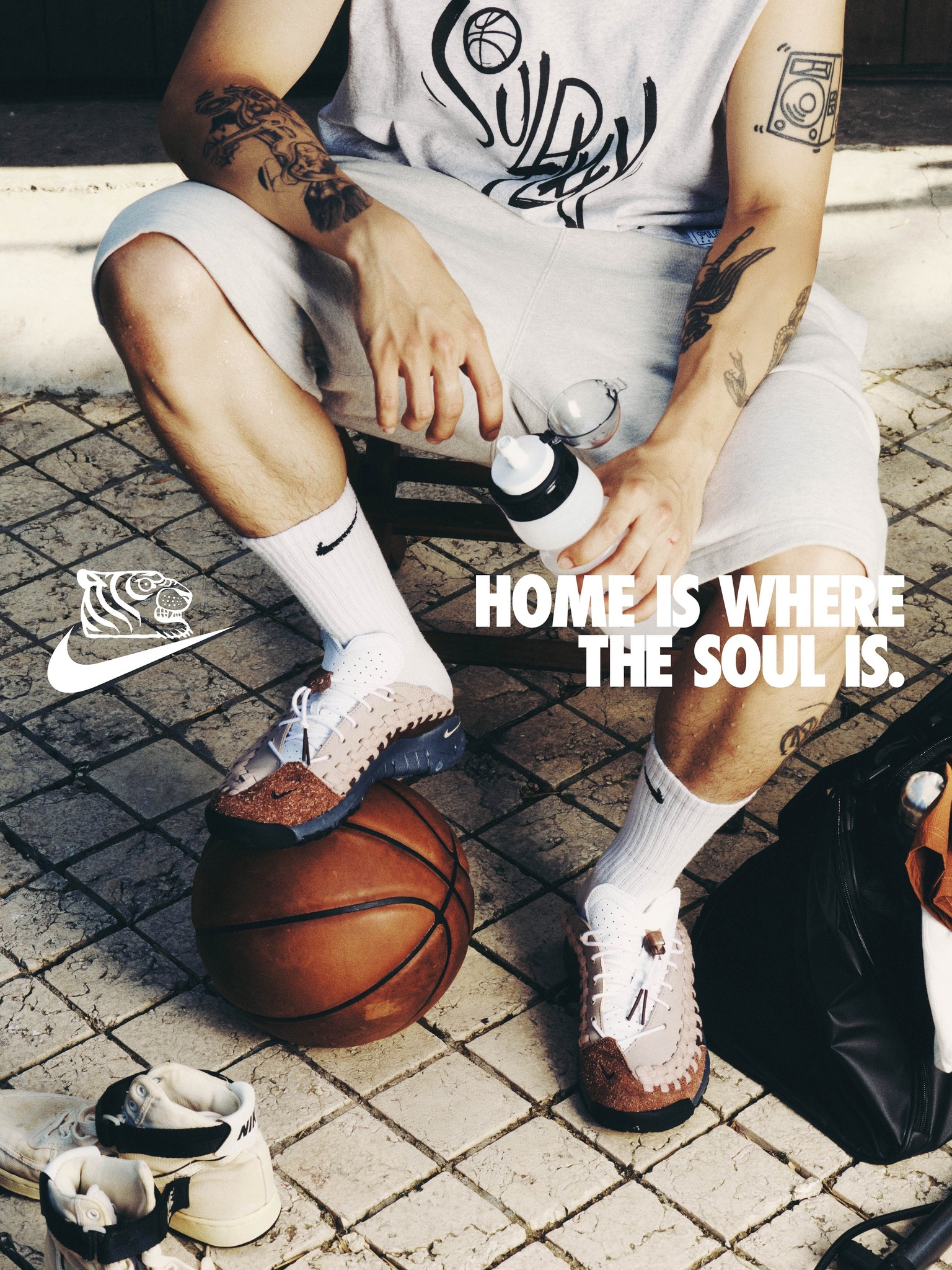 SOULGOODS introduces its new Nike Homescape Woven silhouette