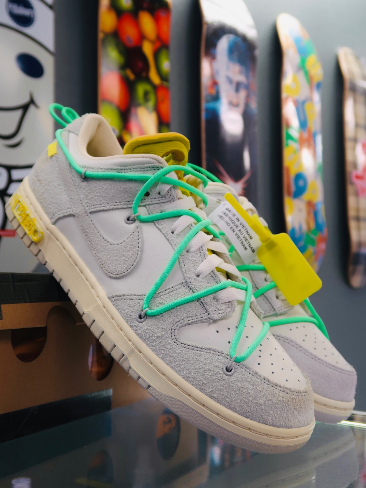 Nike Dunk Low x Off White Lot 14