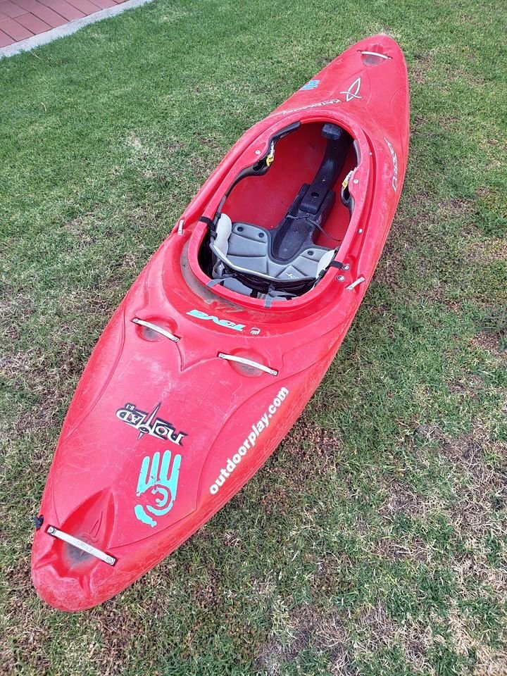 Dagger Nomad 8.1 White Water Kayak - Kayaks - Melbourne, Victoria ...