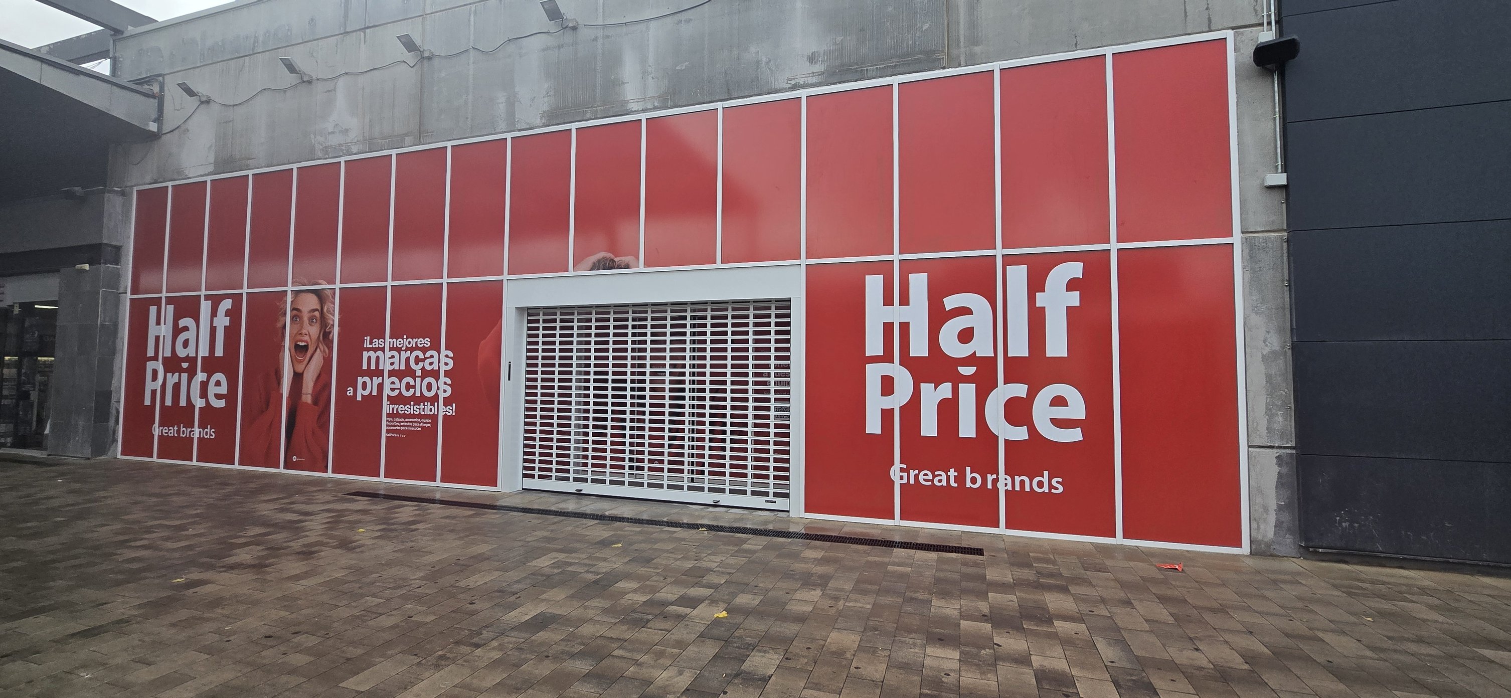 RetailerSpain - ¡PROXIMA APERTURA! HALF PRICE CC... | Facebook
