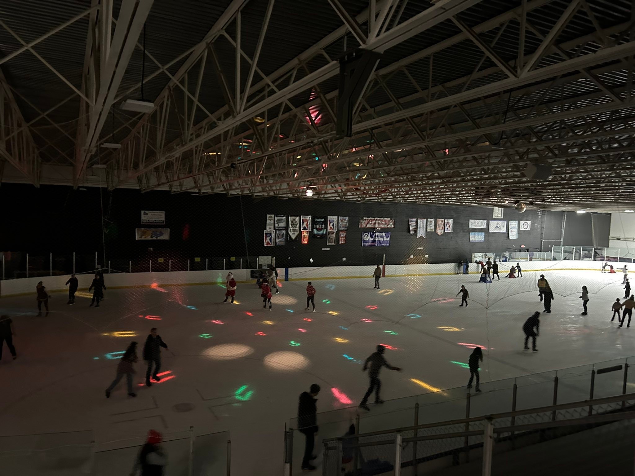 Mountain View Ice Arena added a... - Mountain View Ice Arena