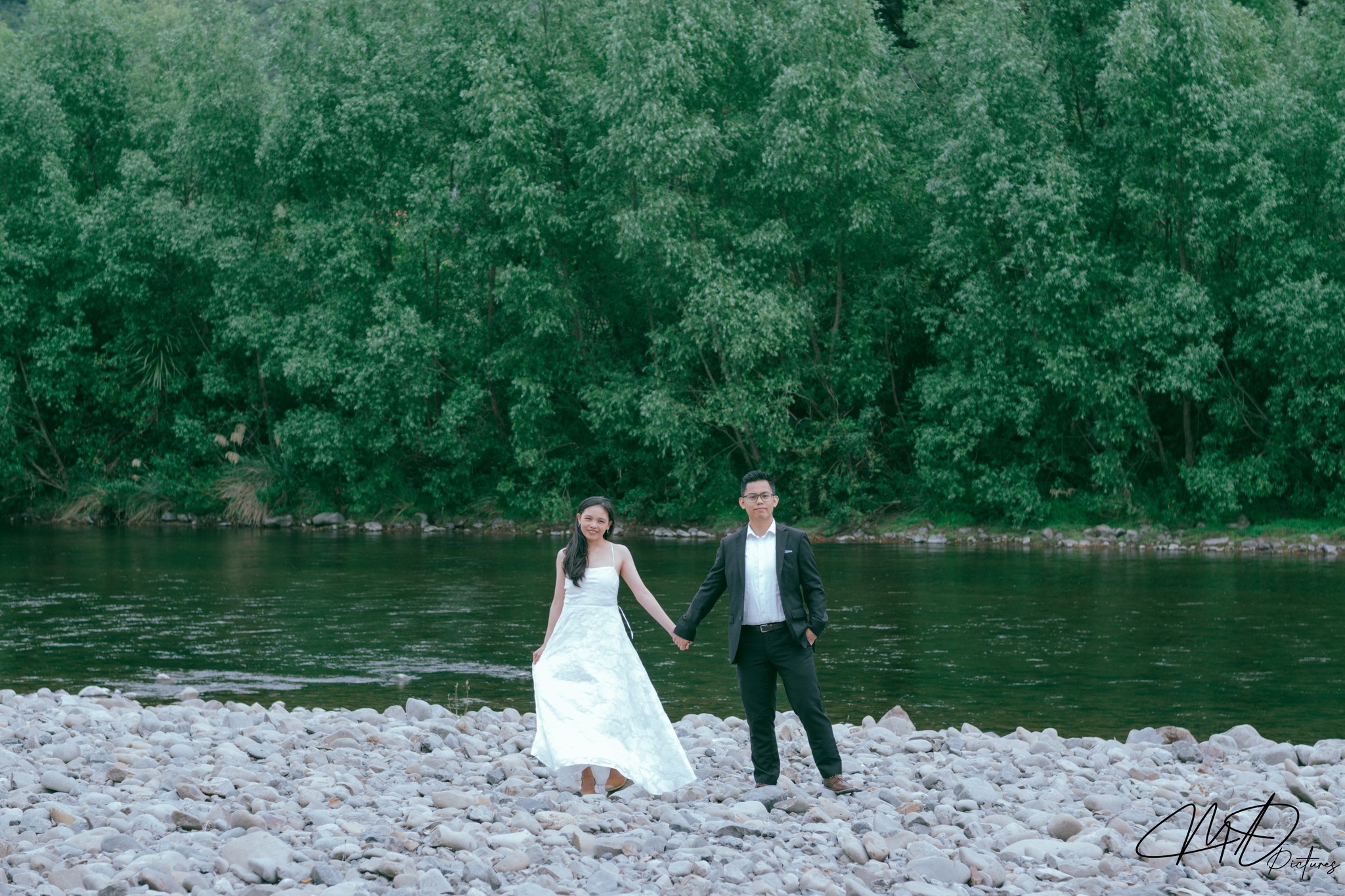 MD Pictures - Mitchelle & Xernan | Pre-Wedding Shoot | Facebook