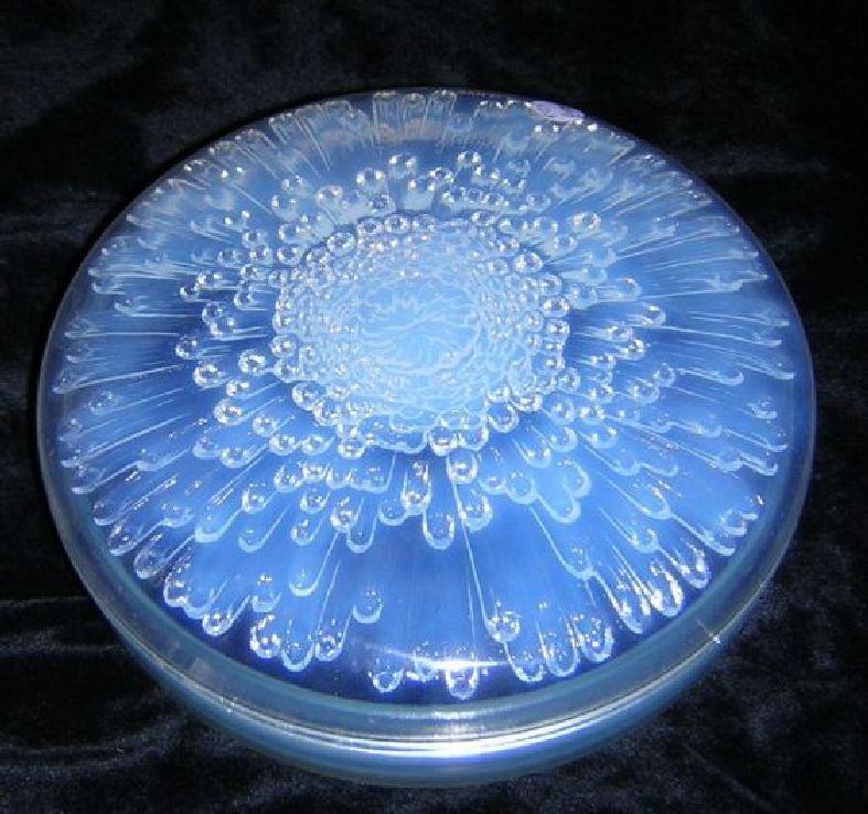 置物 1920s Antique Lalique Tokyo Ashay 置物 1920s Antique Lalique