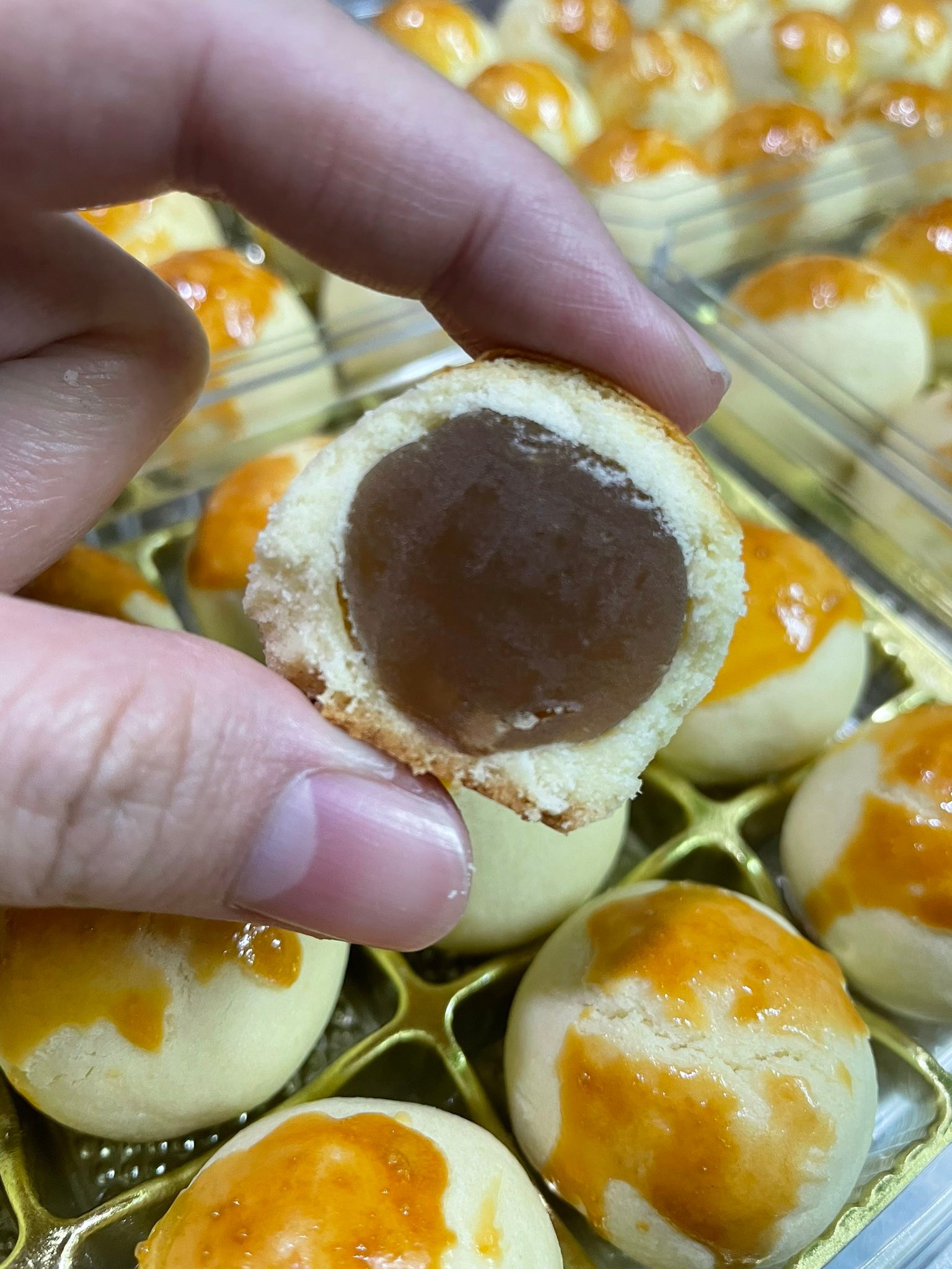 MS - 2026年饼价格 您好～ 新年就快到了呀～本店现在开始接受新年年饼订单了～高达30多种新年年饼任你选～要预定的朋友绝对要找我哦～本店 ...