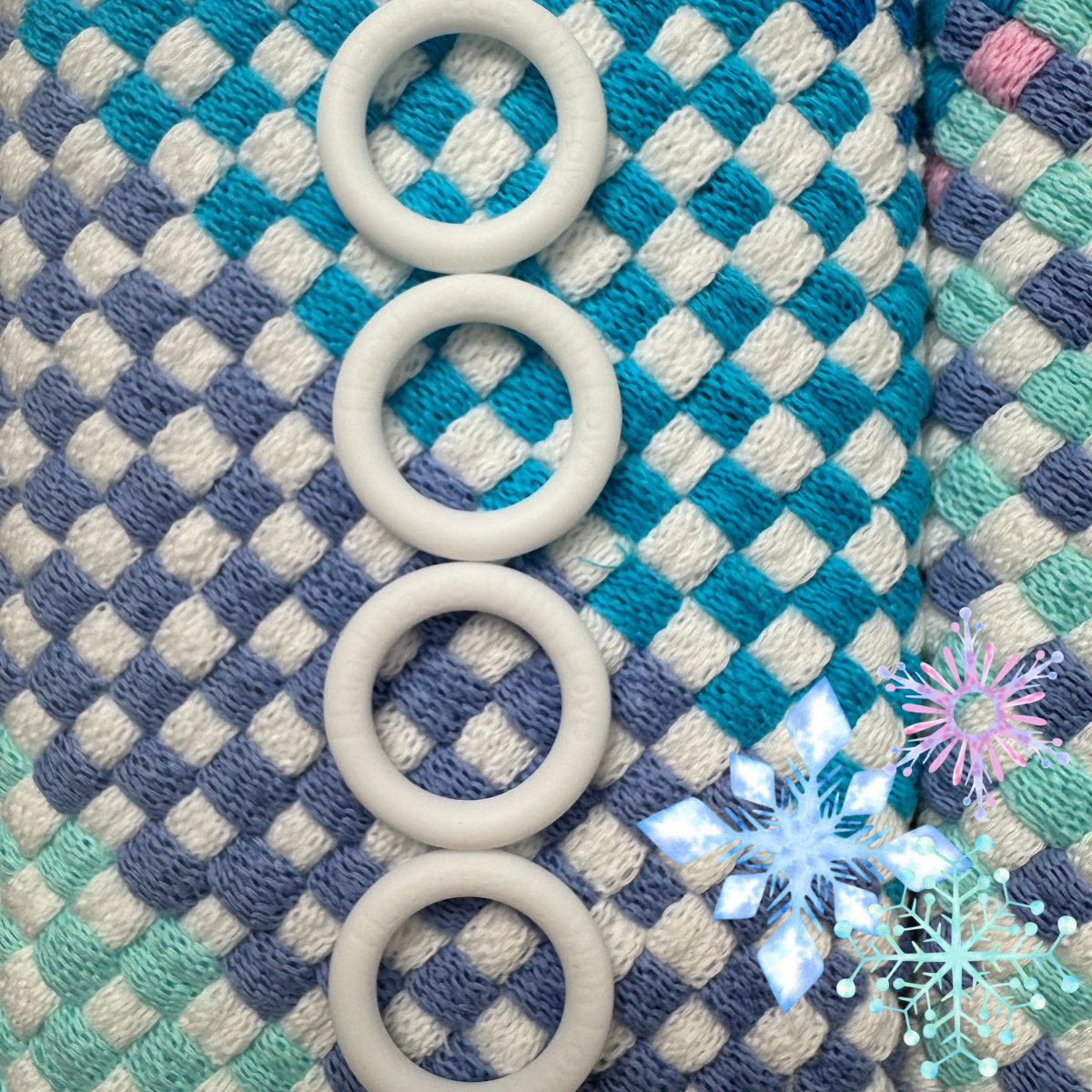 Acorns - New loops are here ️ This winter palette was designed to weave ...