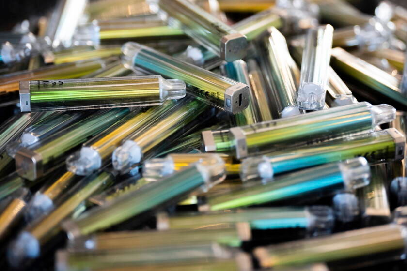 is vape juice illegal in california pens and other disposable e-cigarettes soon could be California. On Wednesday, the state assembly approved Assembly Bill 762, which, if signed by Gov. Gavin Newsom, will make the battery-powered RAZ Replacement Pod Litur:Svartur can you buy vapes