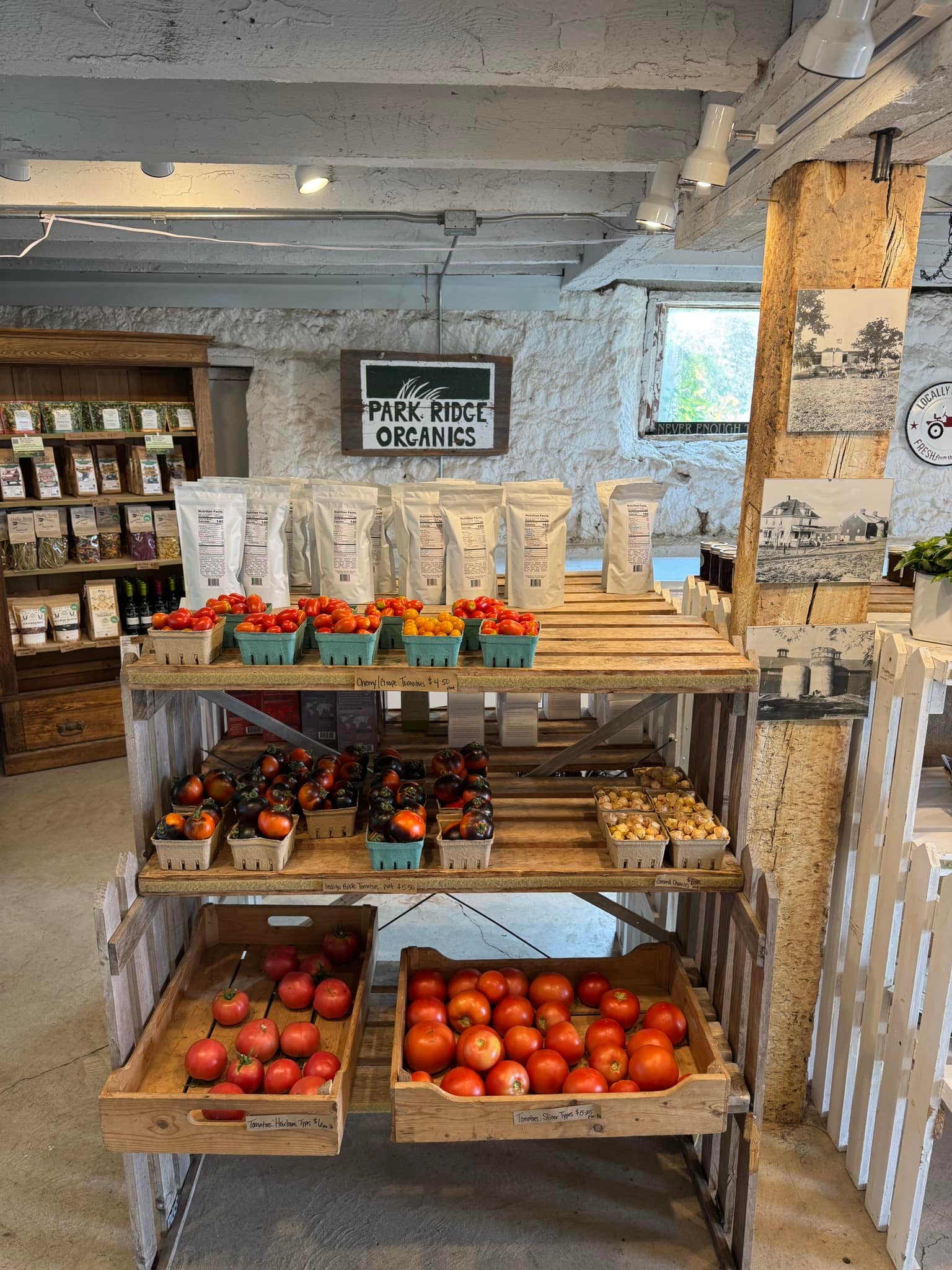 Park - It’s a beautiful Saturday morning at the Park Ridge Organics ...