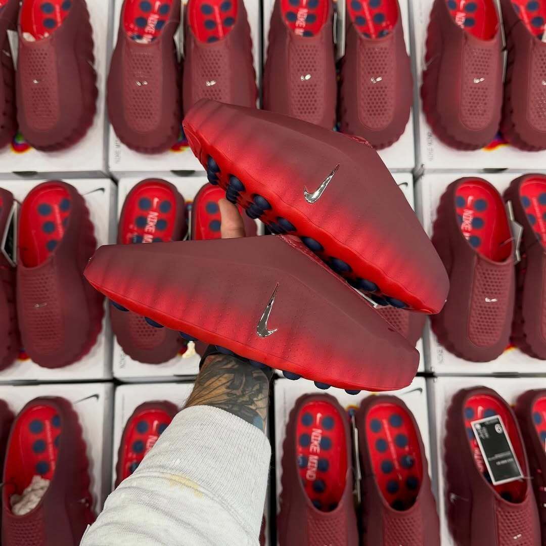 Nike Mind 001 