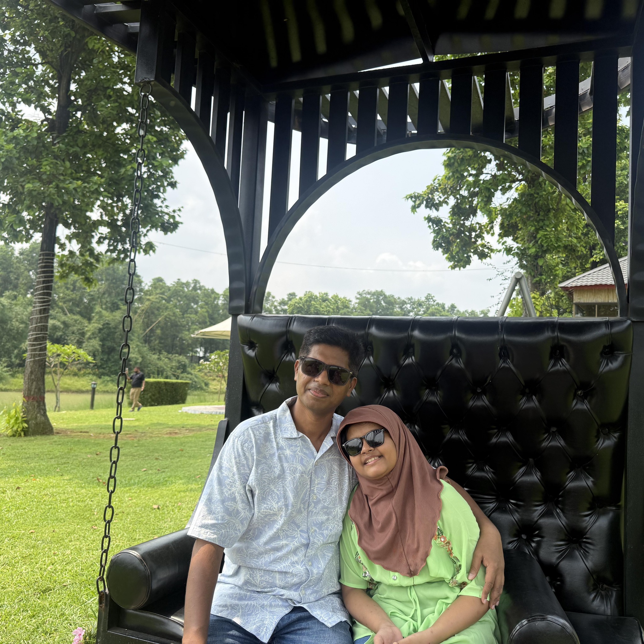Farhad Azad