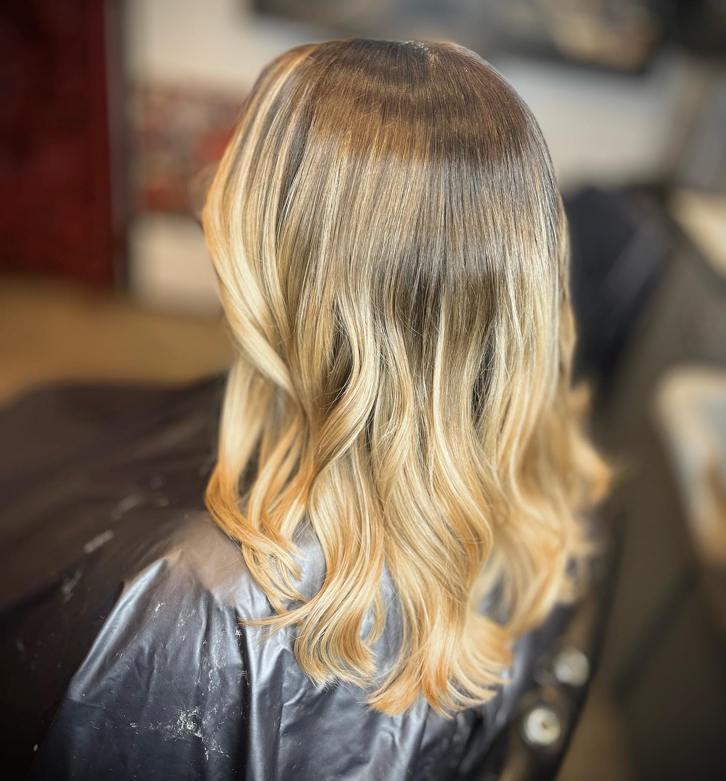 🤎💛🤎 #balayage #ombre #colormelt... - Vivid Coven Studio | Facebook