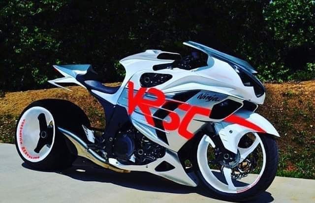 Yes or No - to this highly polished, purple ZX-11 😮