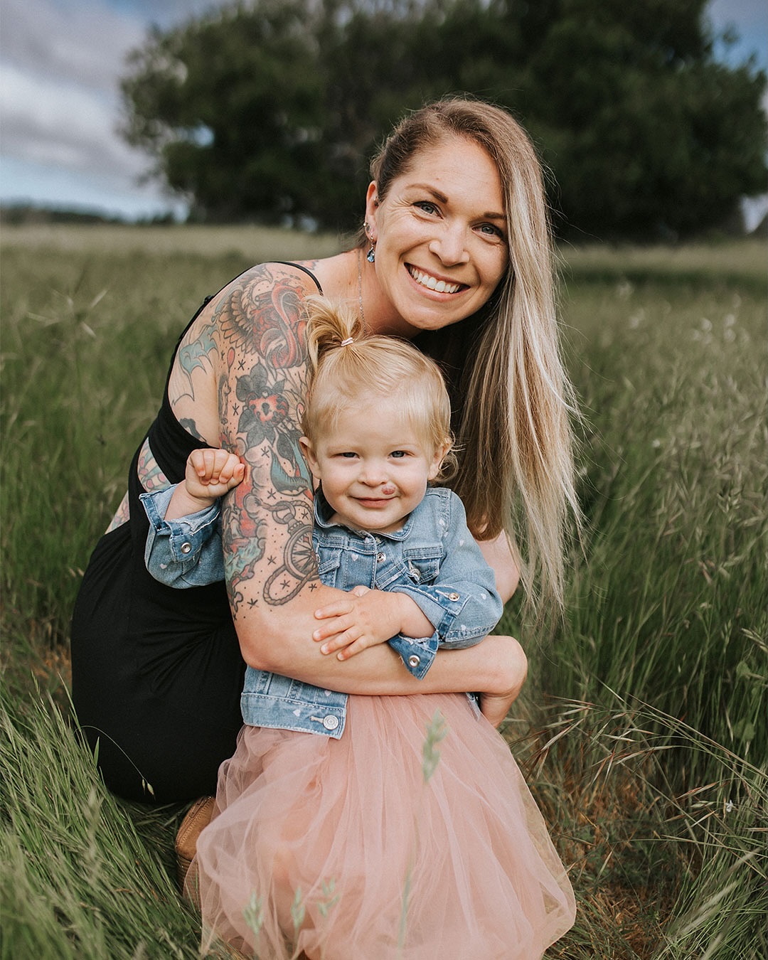 The bond between a mama and her child... - KaelyCPhotography | Facebook