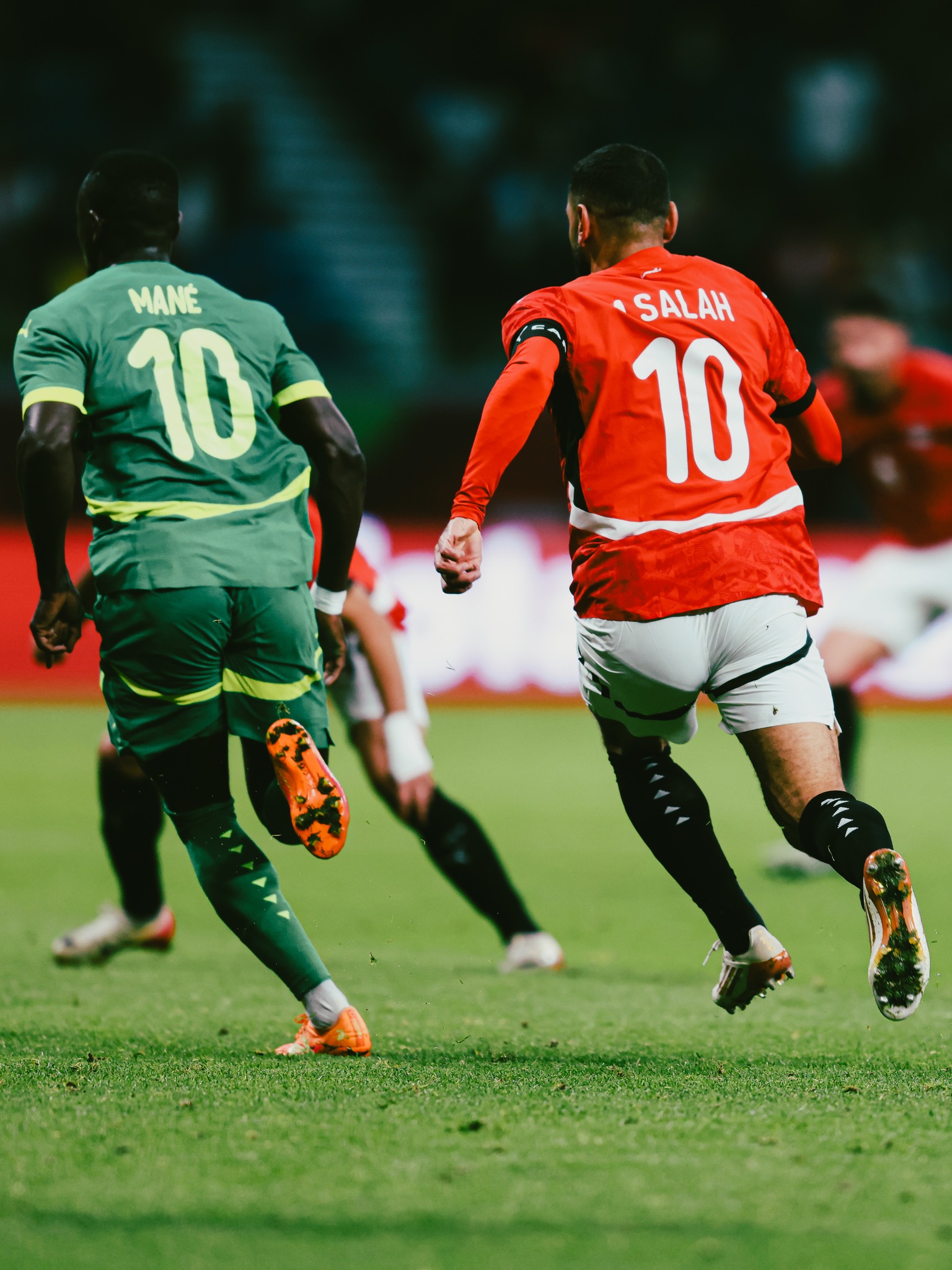TotalEnergies - You don't wear the number 10 quietly, Mané and Salah ...