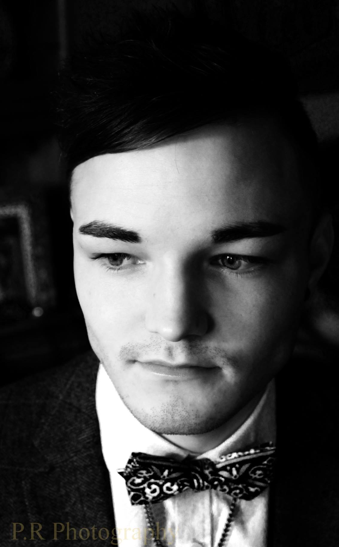 Phil Roe artist - This is a serious photo of my brother ahaha, michael ...