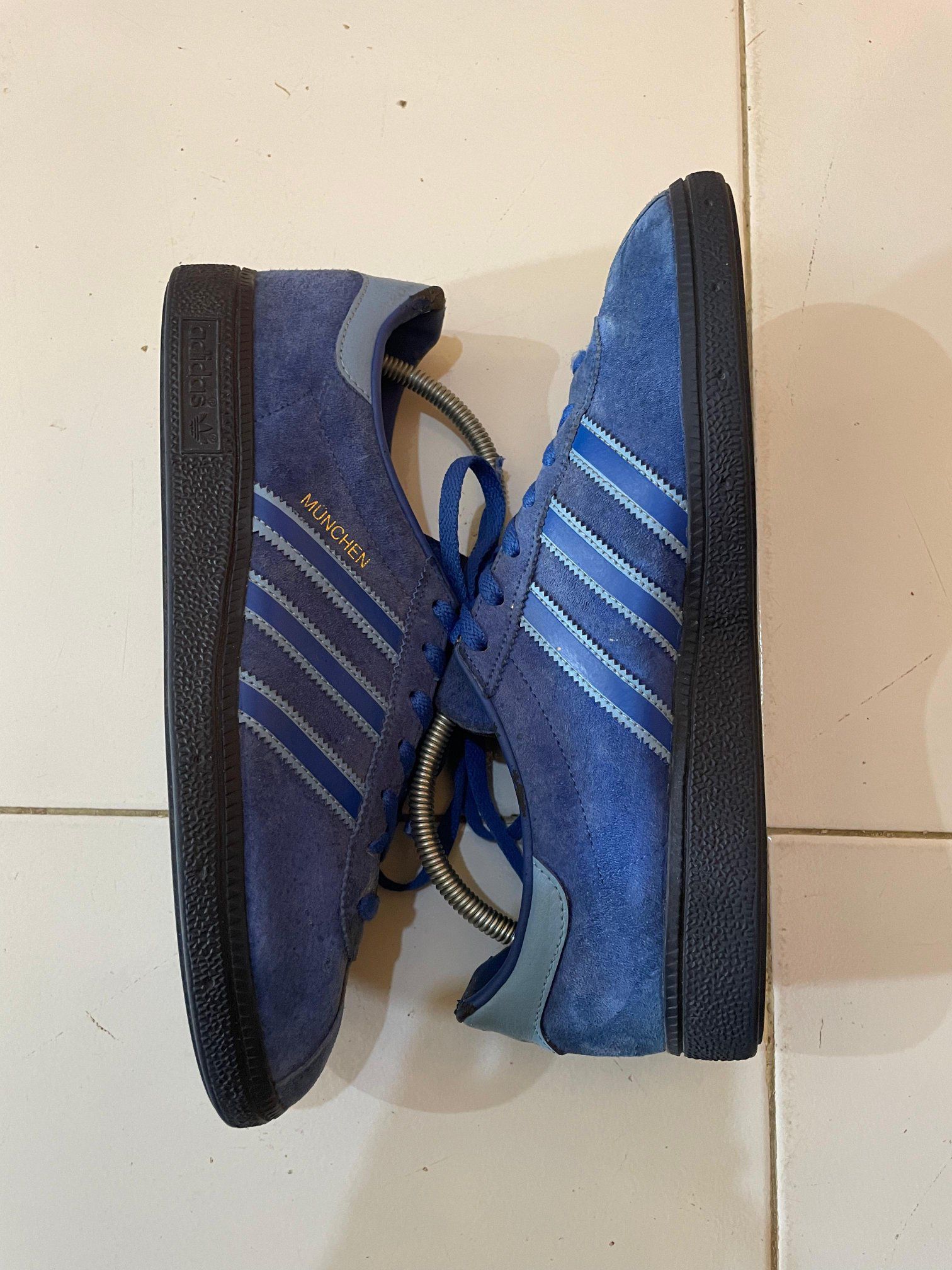 FOR SALE✨️ ADIDAS MUNCHEN BLUE PARADISE SIZE : 43 1/3 CONDITION 