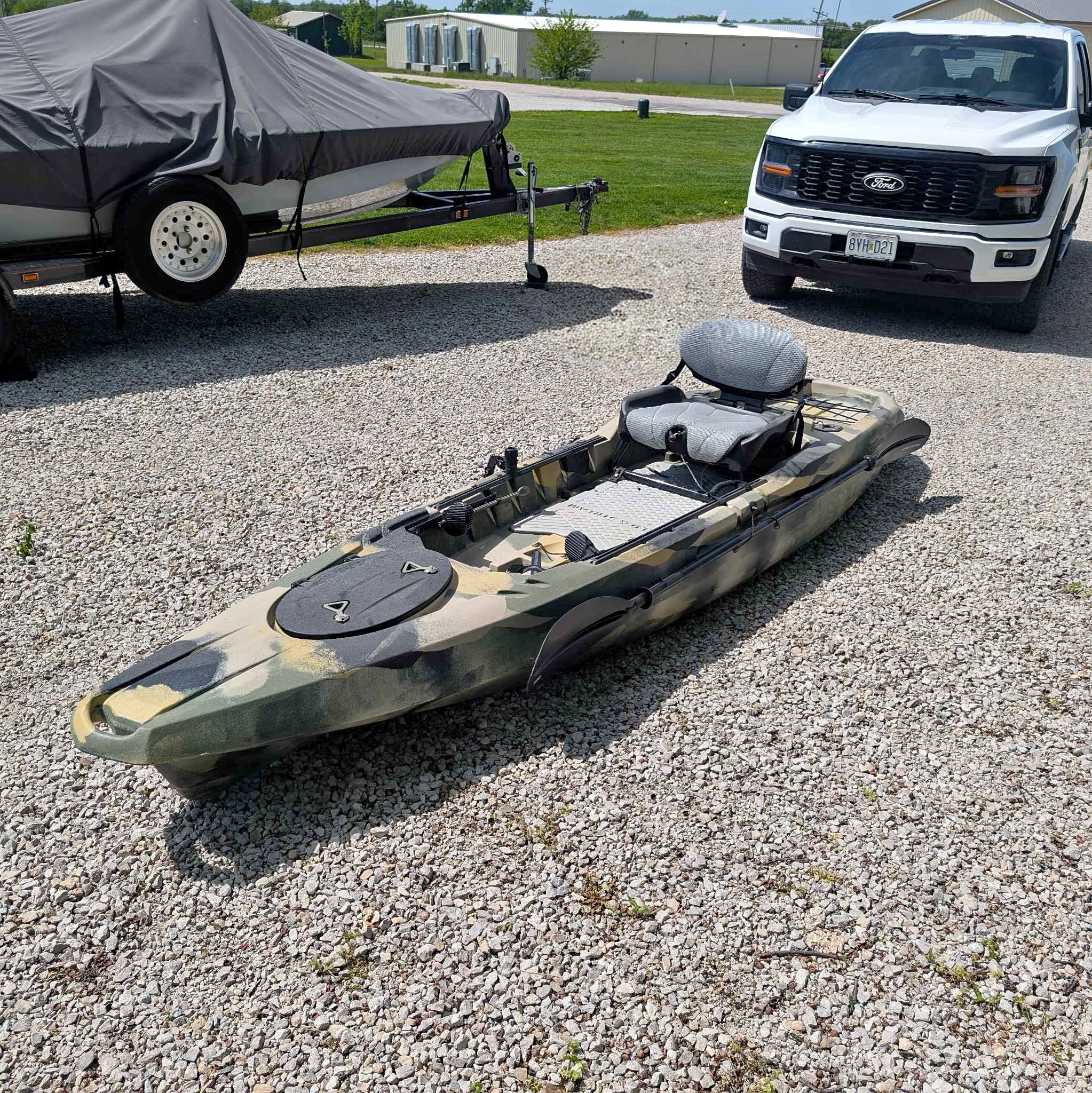 Field & Stream Shadow Caster 123 Fishing Kayak - Kayaks - Polo ...