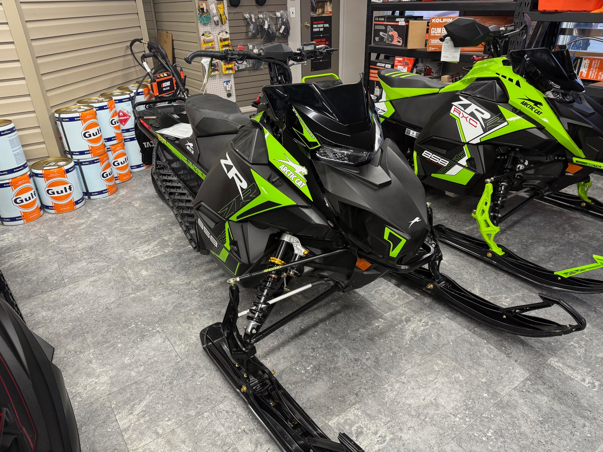 Dom's Speed Shop | Grand Falls NB