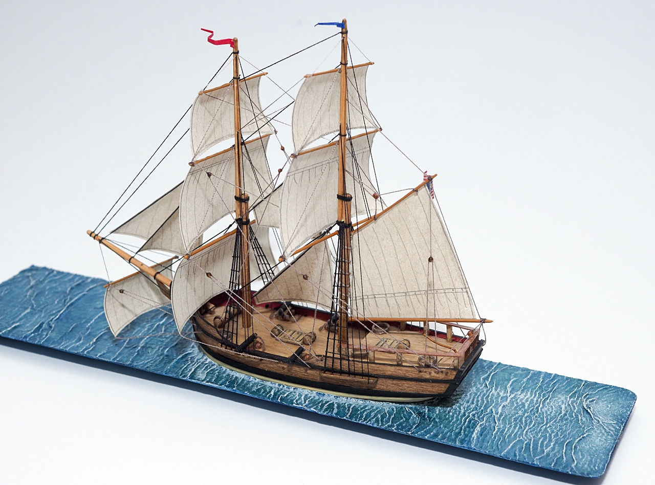 Model of colonial schooner independence 1775