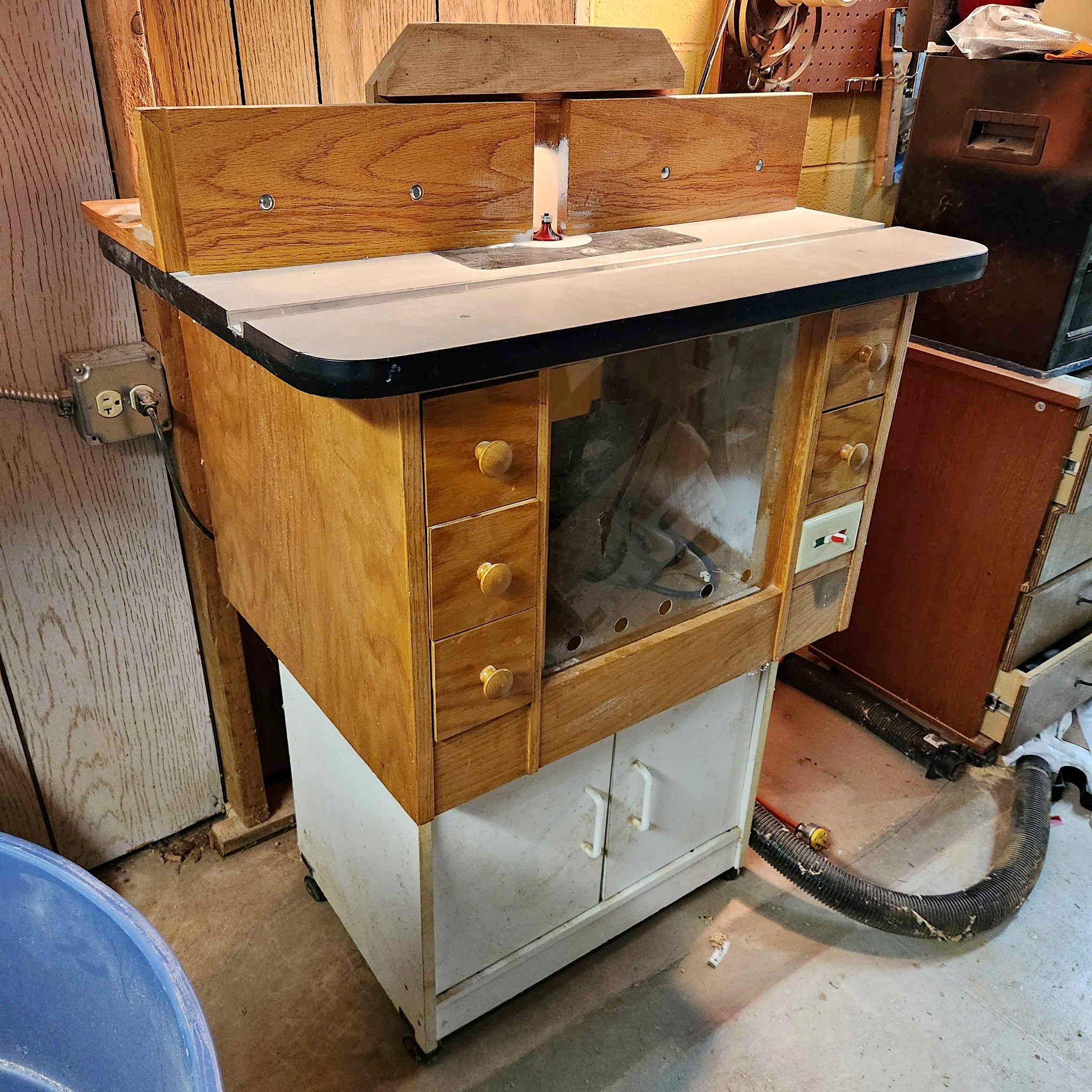 Craftsman Professional Router Table - Router Tables - Perry Heights ...