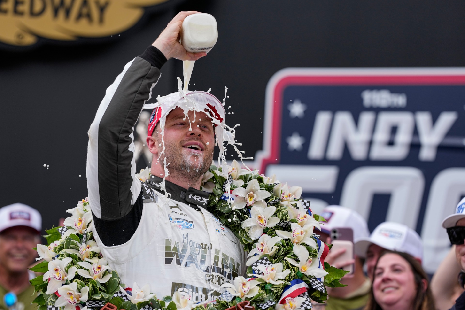 Felix Rosenqvist wins Indianapolis 500 with late pass