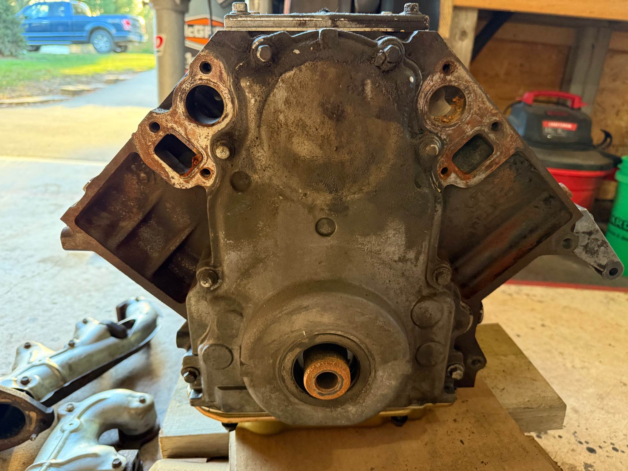 5.3 LM7 LS 2002 iron short block - Car Engines & Engine Parts ...