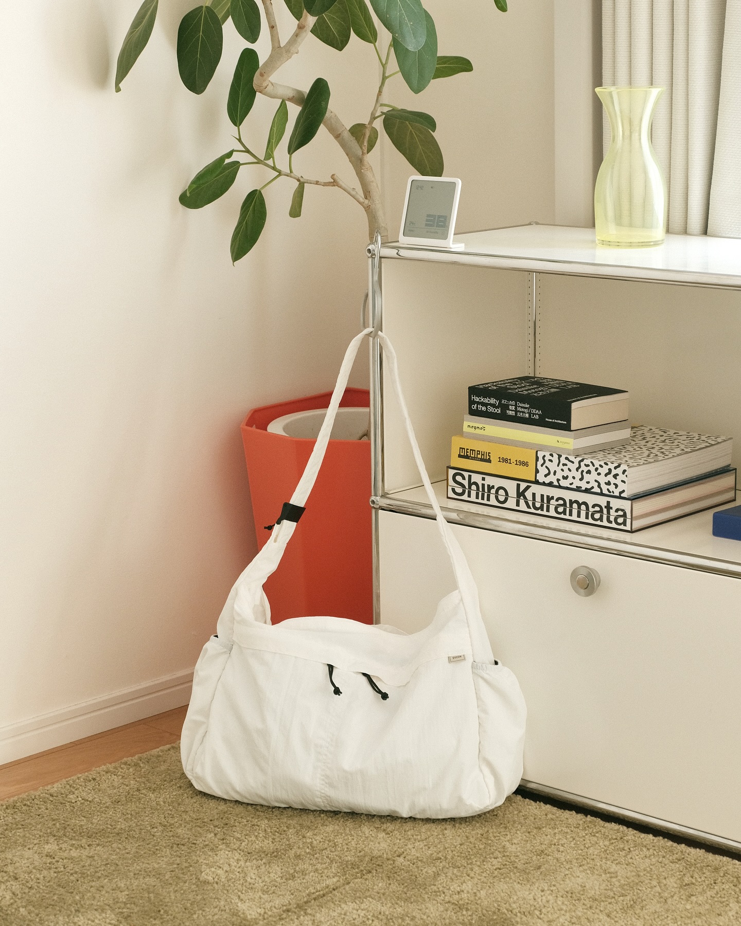 2025年12月13日(土)12:00発売 〈 EVCON 〉 “BIG NYLON SHOULDER BAG 