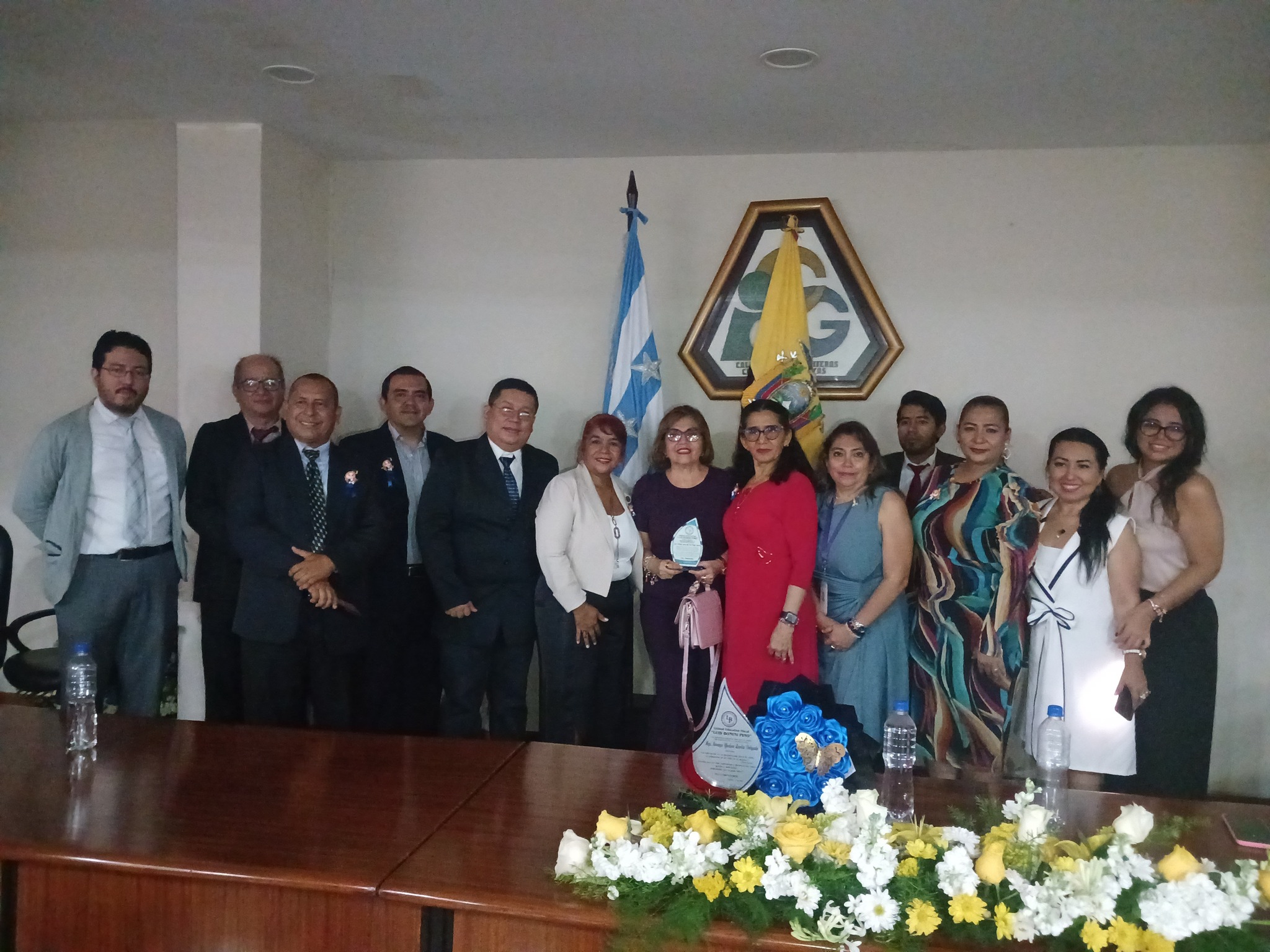 Unidad... - Unidad Educativa Fiscal 