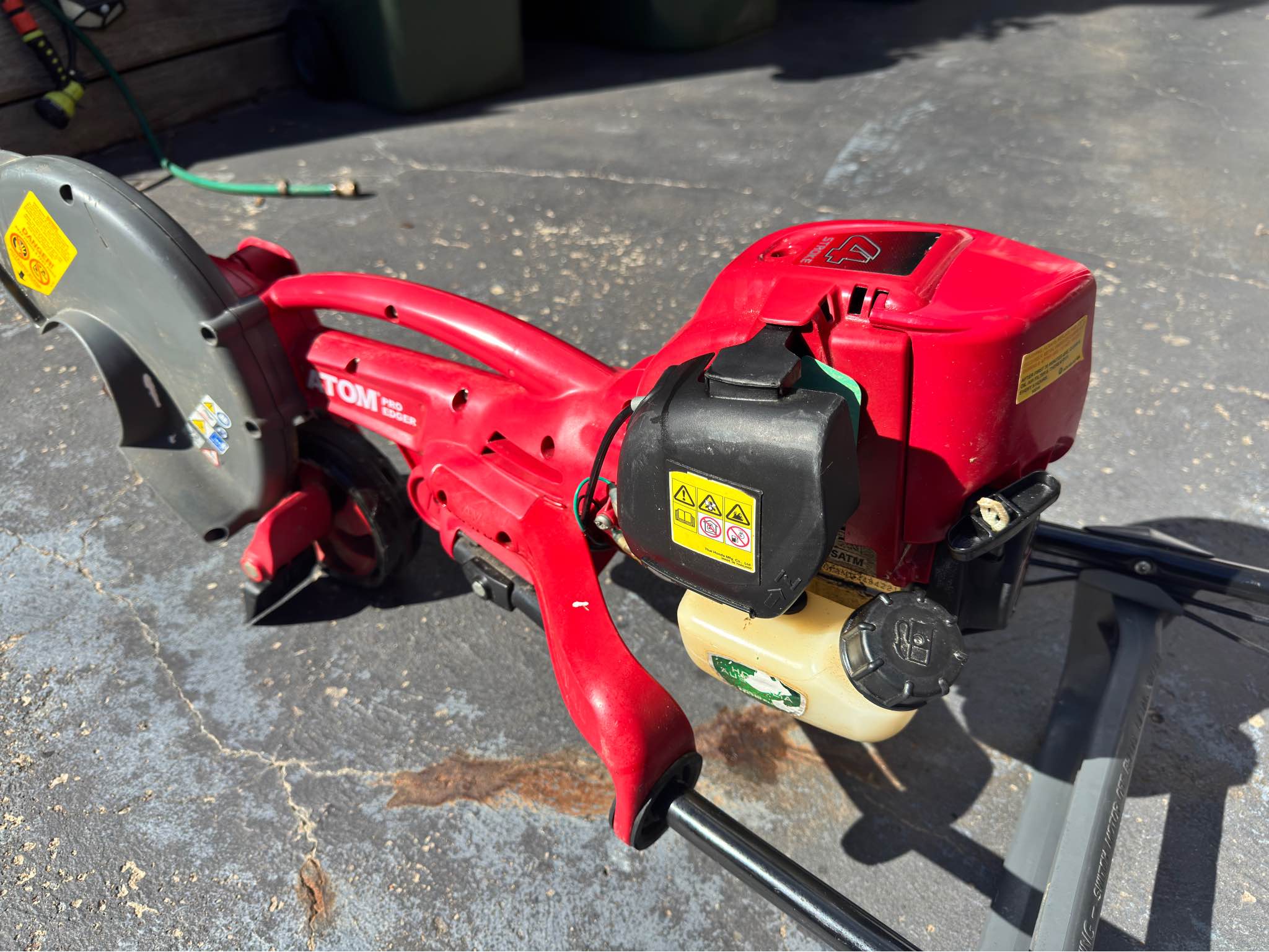 ATOM 561 honda engine LAWN EDGER - Edgers - Melbourne, Victoria ...