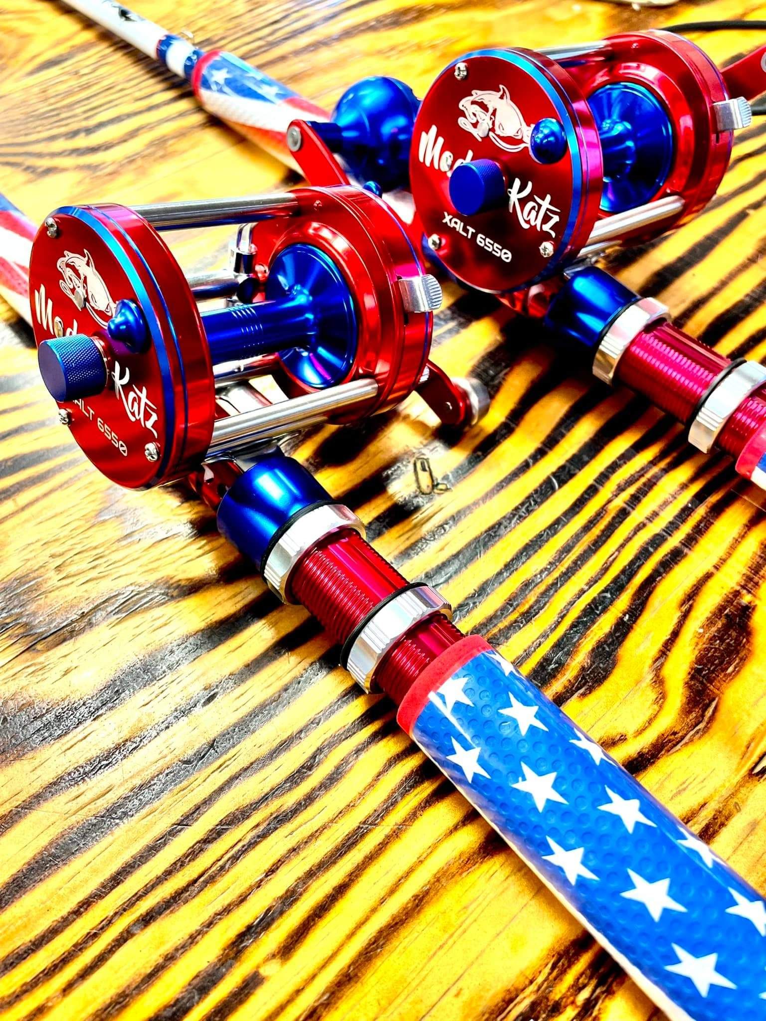 american flag avet reel EXW 50/2 2-Speed Lever Drag Reels Green providing long 24" Giant DT US Flag