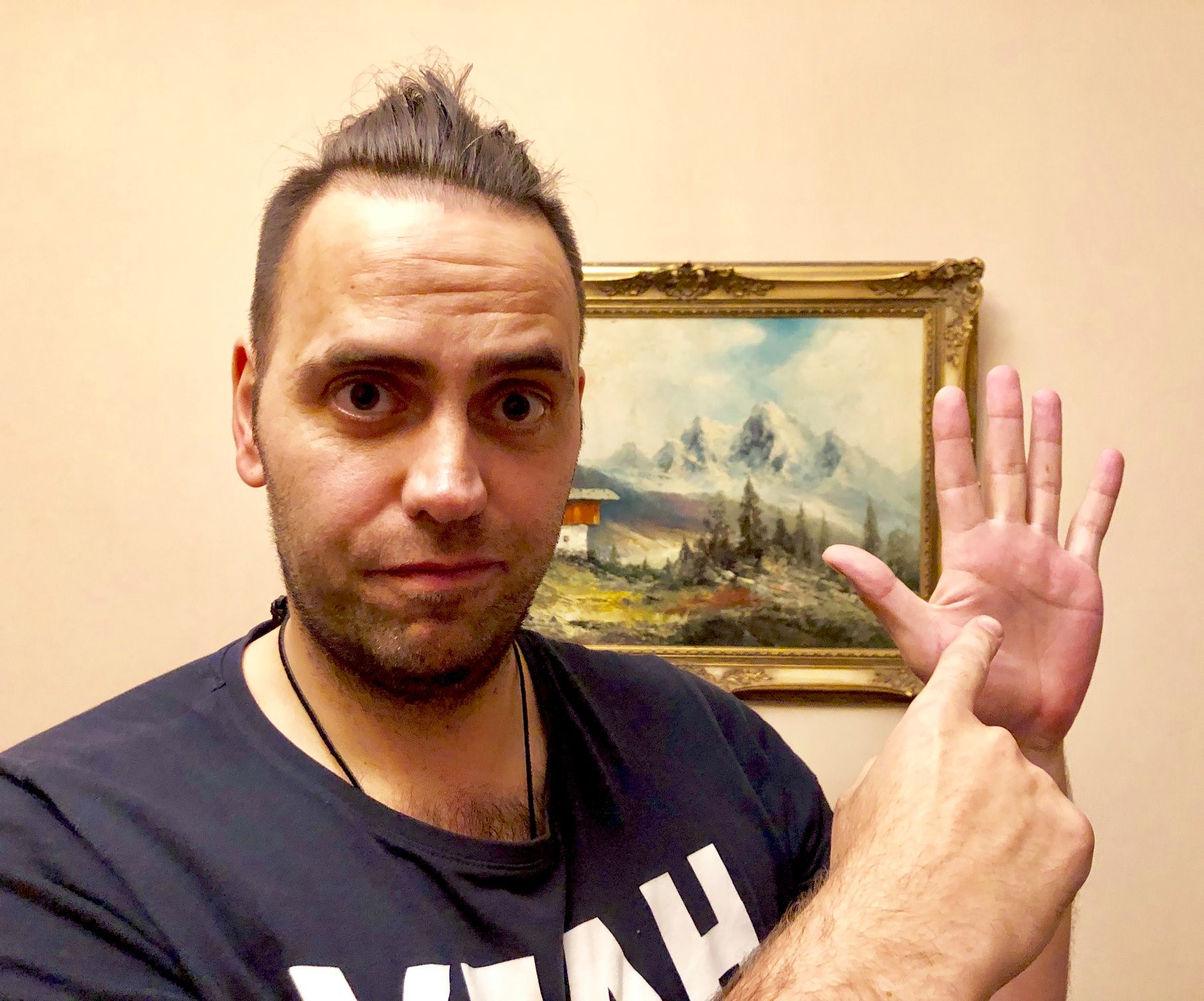 Palmistry Site - This is ME @^^ Under hear you can see a... | Facebook